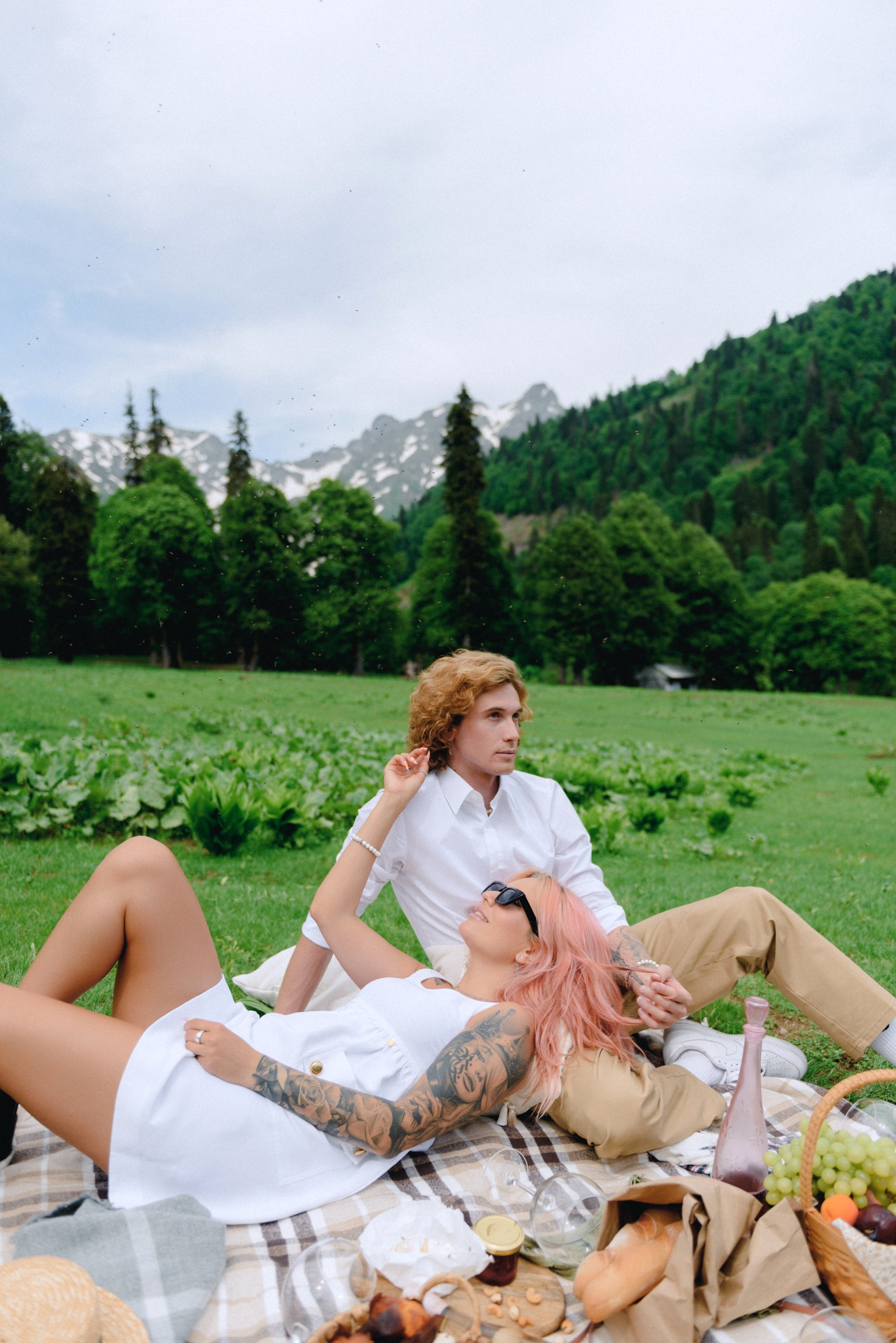 Alpine meadows phototour|The Italian Dolomites Love Story photoshoot. Fedor Lemeshko — Destination Wedding and Family Lifestyle photographer