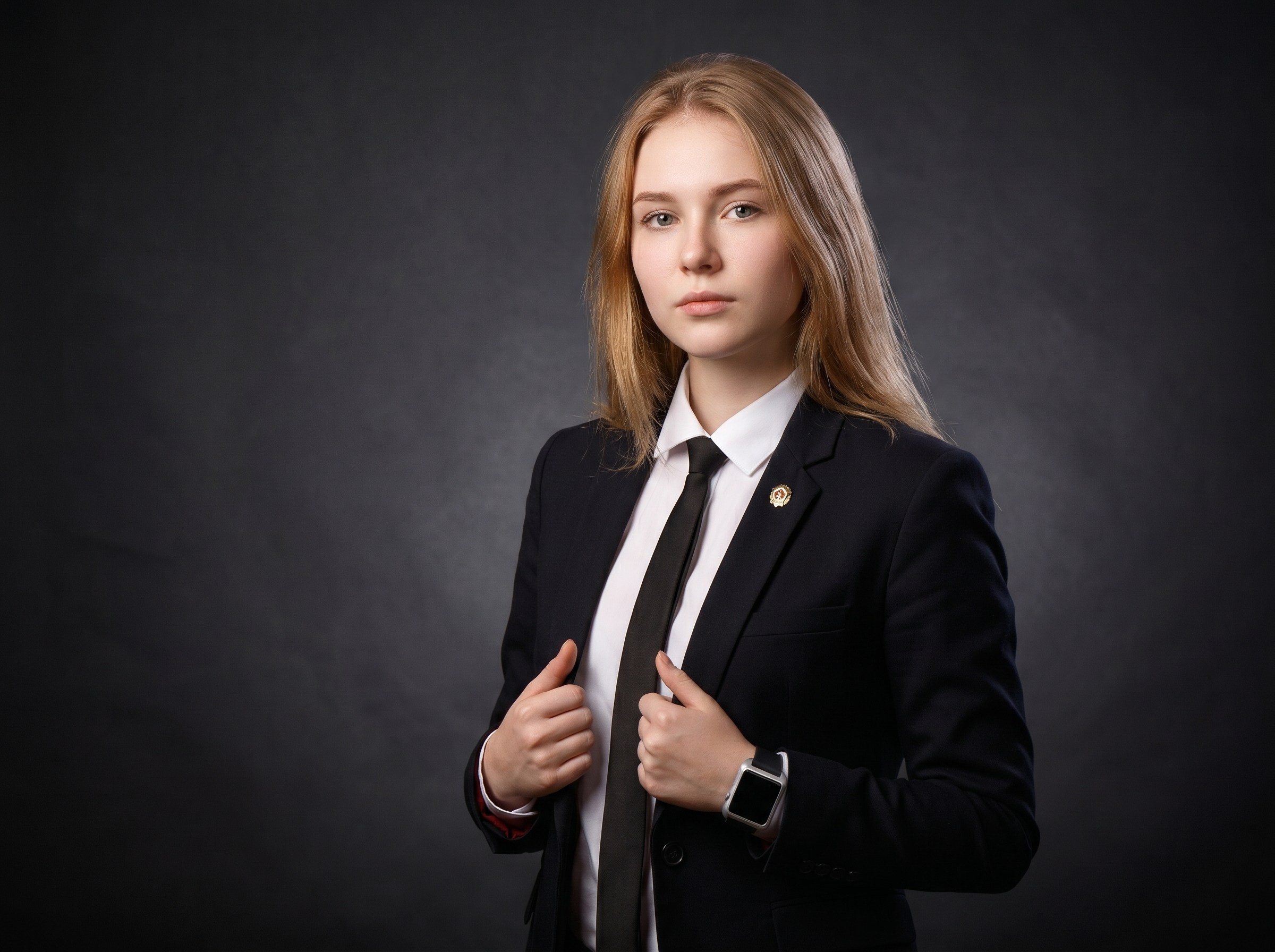 Альбомы для 9 и 11 класса. Создание стильных выпускных альбомов
