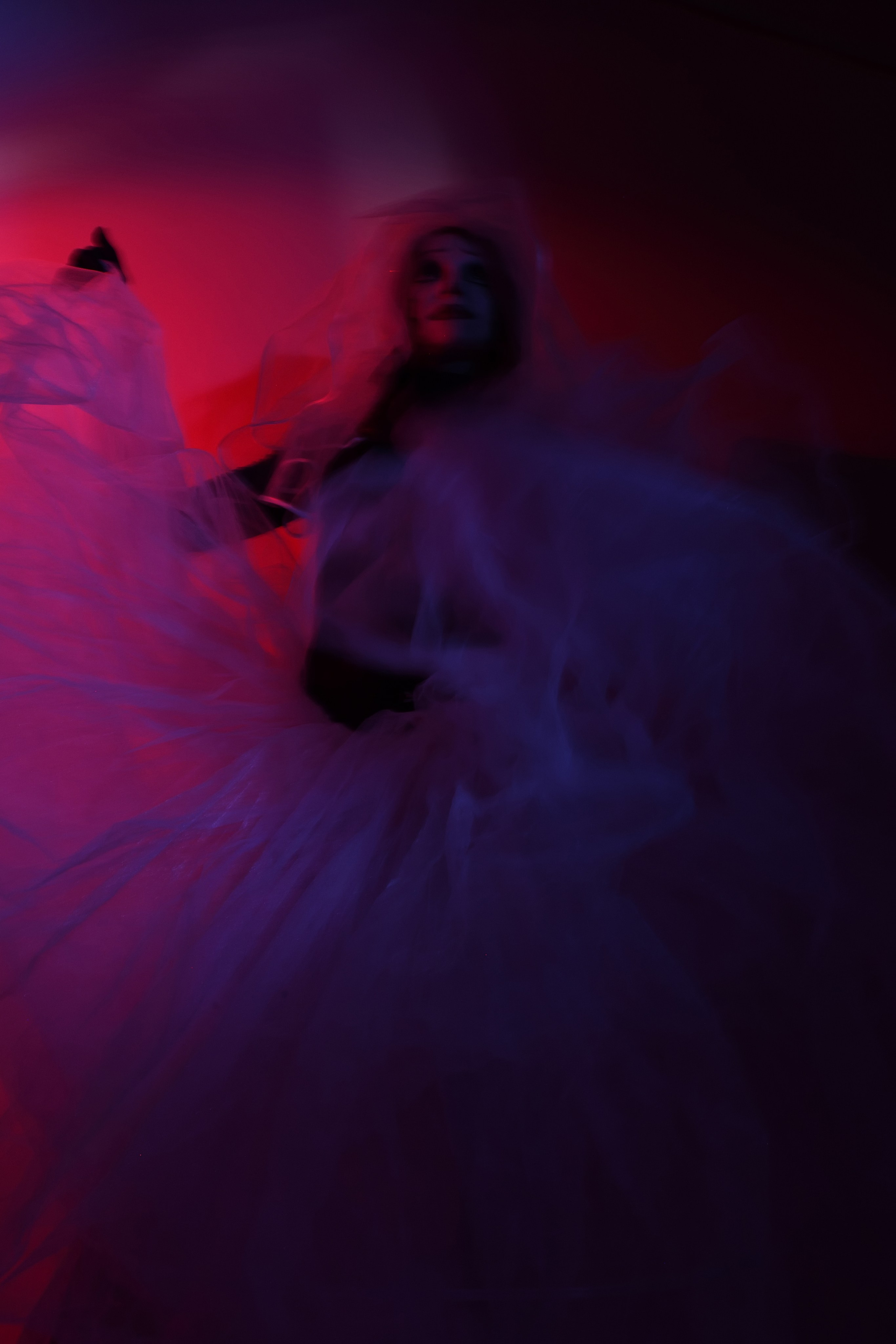 THE RUNAWAY BRIDE. Yulia Yurchevskaya | Art Director & Visual Visionary