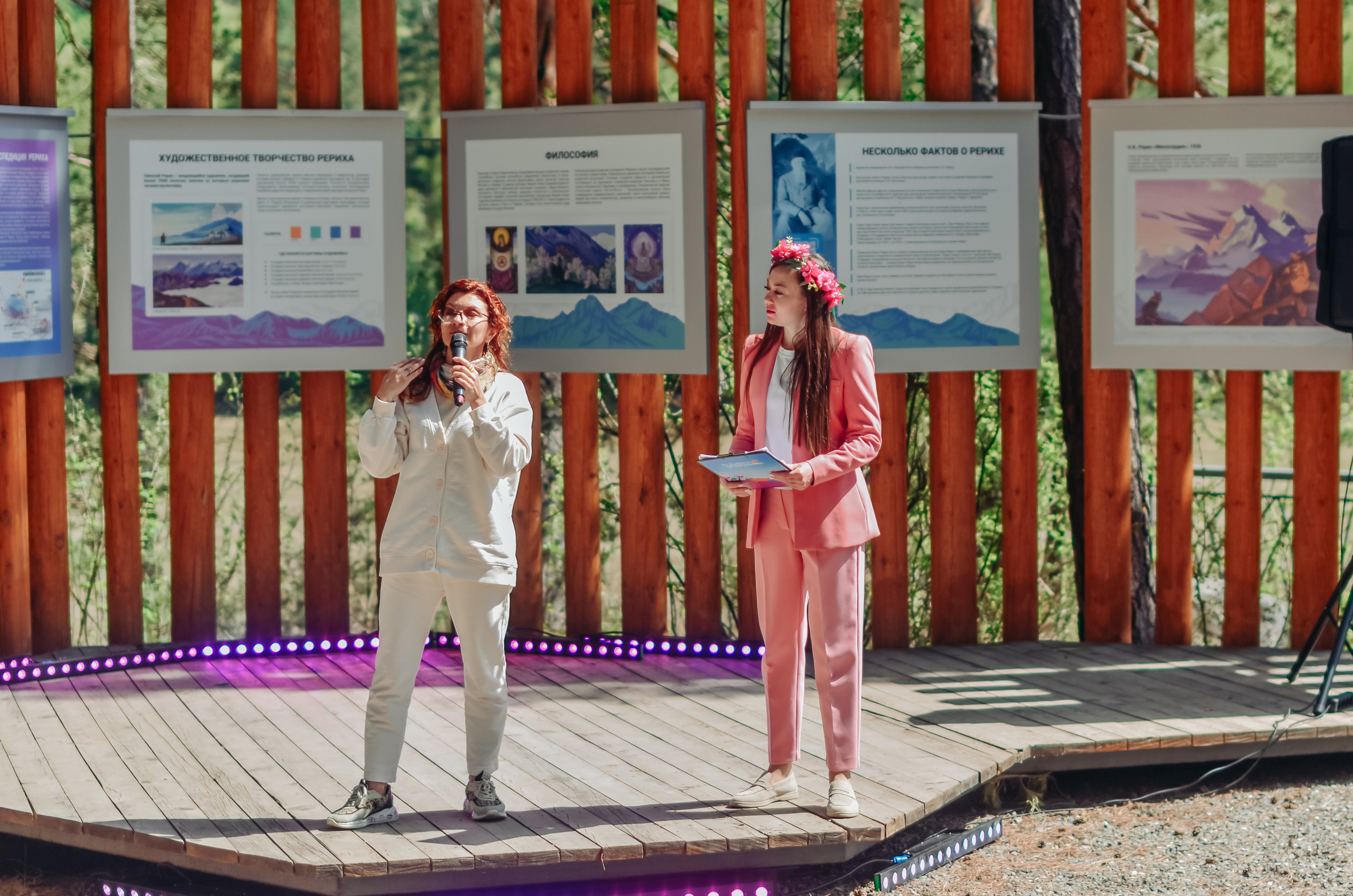 Фестиваль «Цветение Маральника на Алтае 2025». Фоторепортаж. Денисова Аля — фотограф для парных съемок и индивидуальных историй в Барнауле