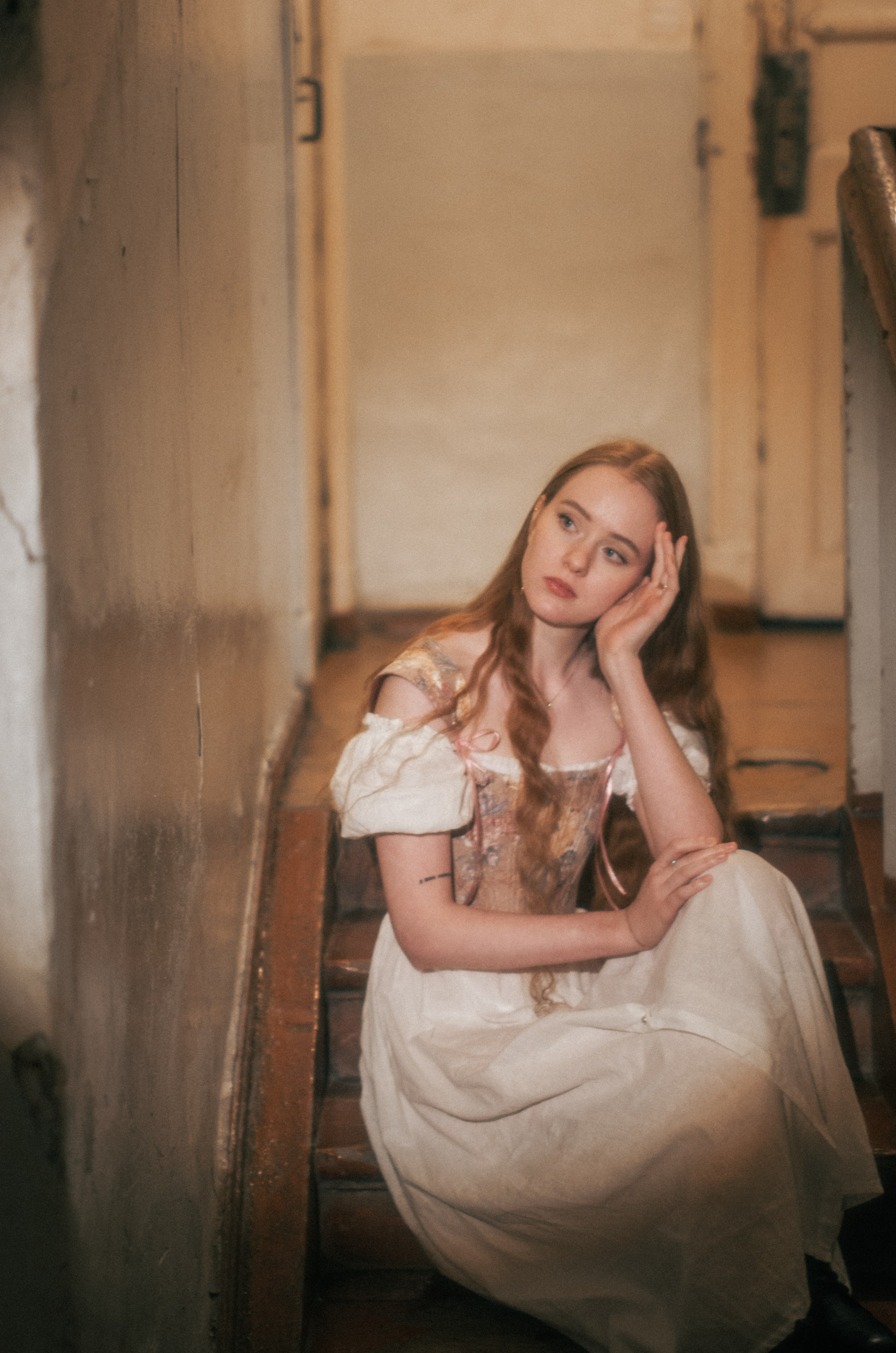 Героиня романа. Денисова Аля — фотограф для парных съемок и индивидуальных историй в Барнауле