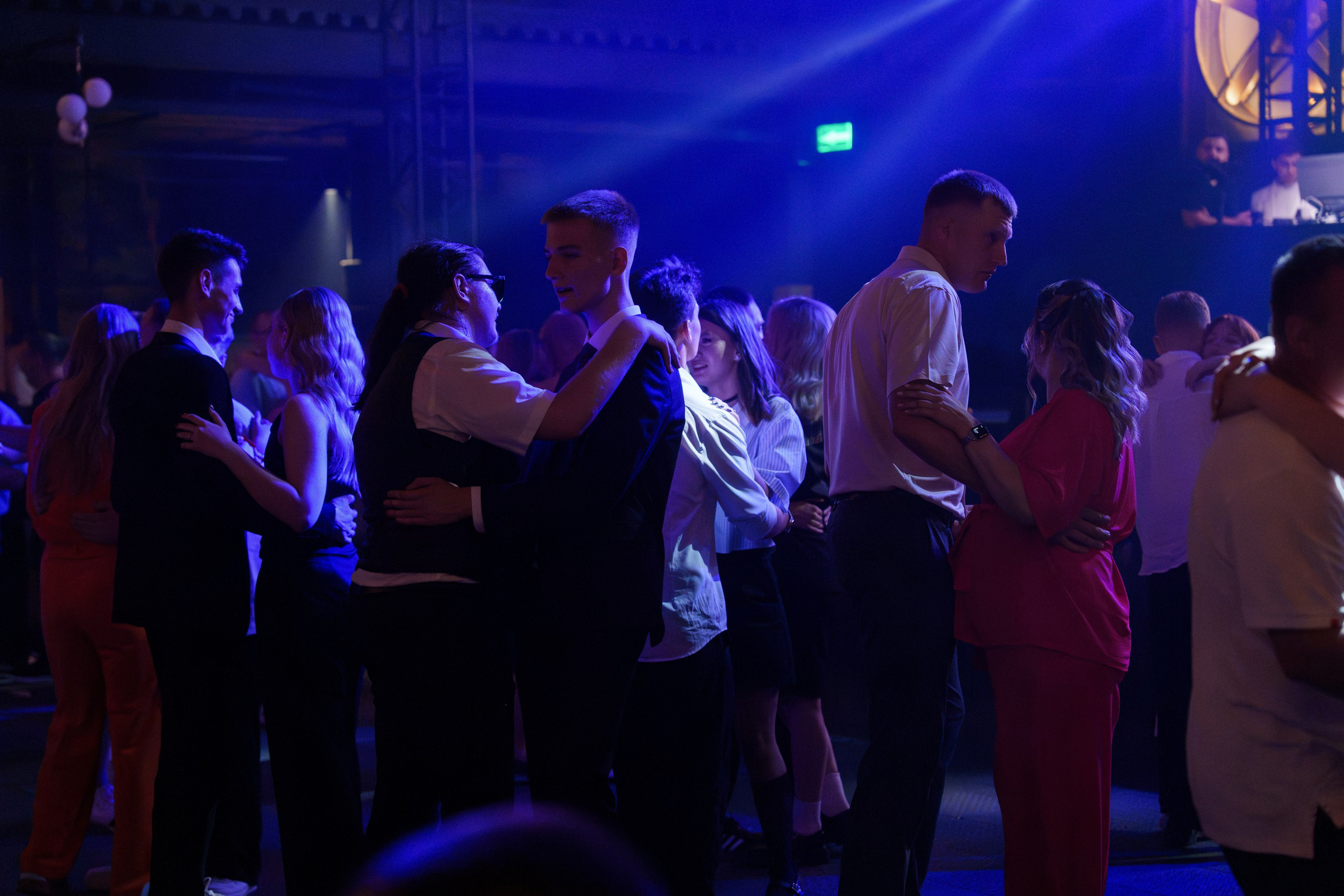 Выпускной лицея 27 (вечеринка). Свадебный и репортажный фотограф Элина Козырьянова