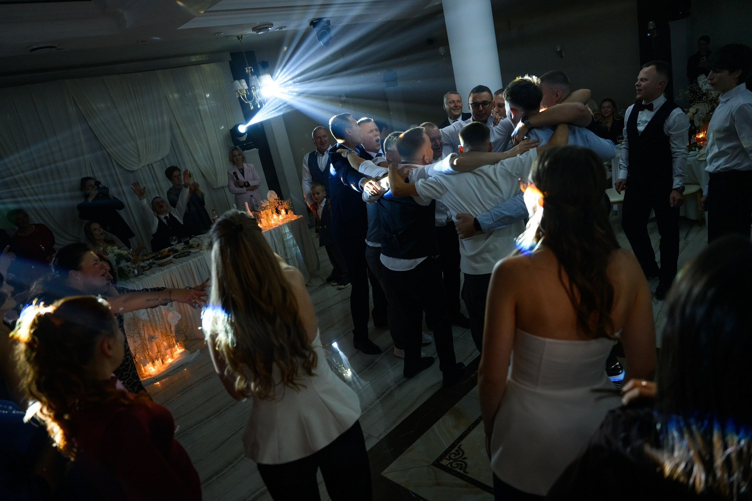 Фотограф на свадьбу Минск Москва Санкт-Петербург Свадебный фотограф Фотограф на свадьбу Репортажный фотограф Love Story Свадебная прогулка. Свадебный фотограф — Крюков Константин