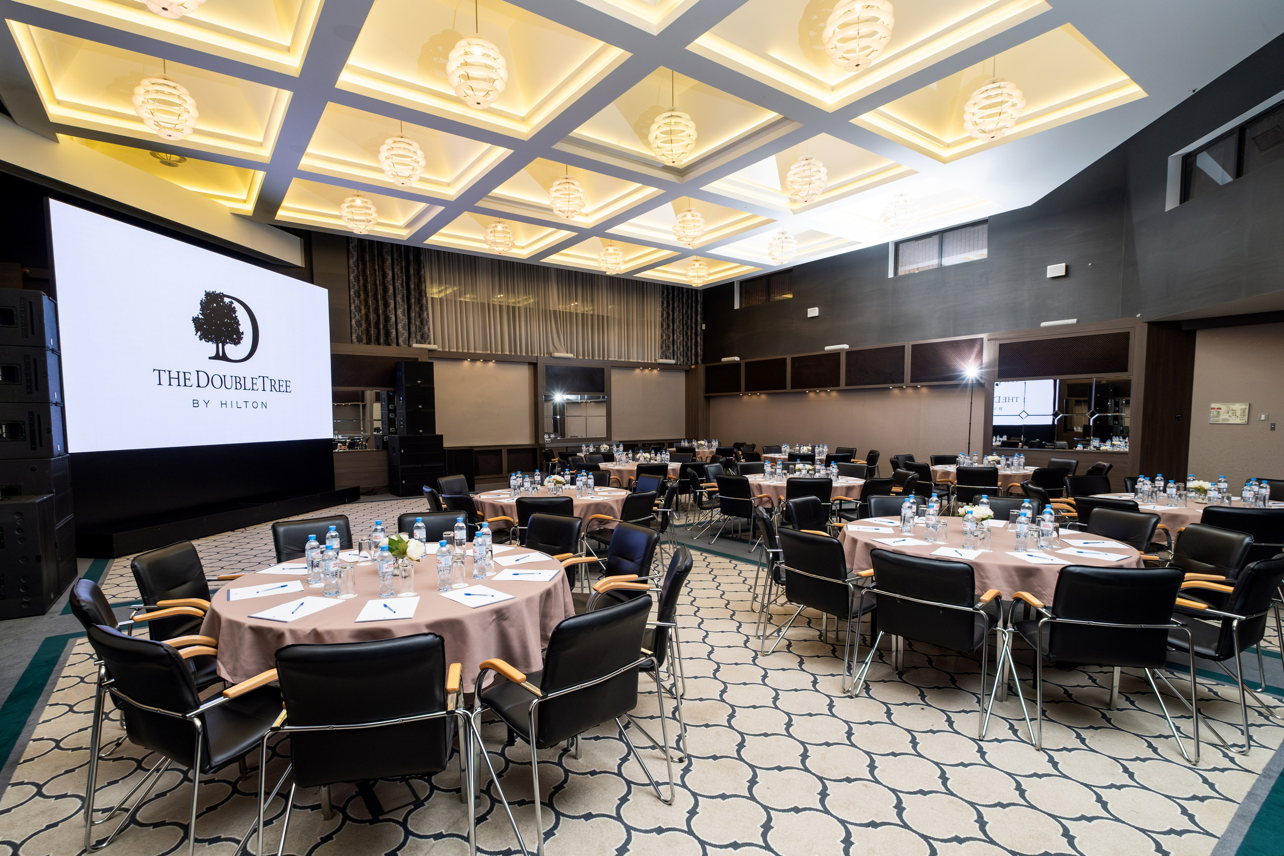 Интерьер. Фотограф и видеограф в Тюмени Анна Жагорина, ваши фото еще не отдавали так быстро!