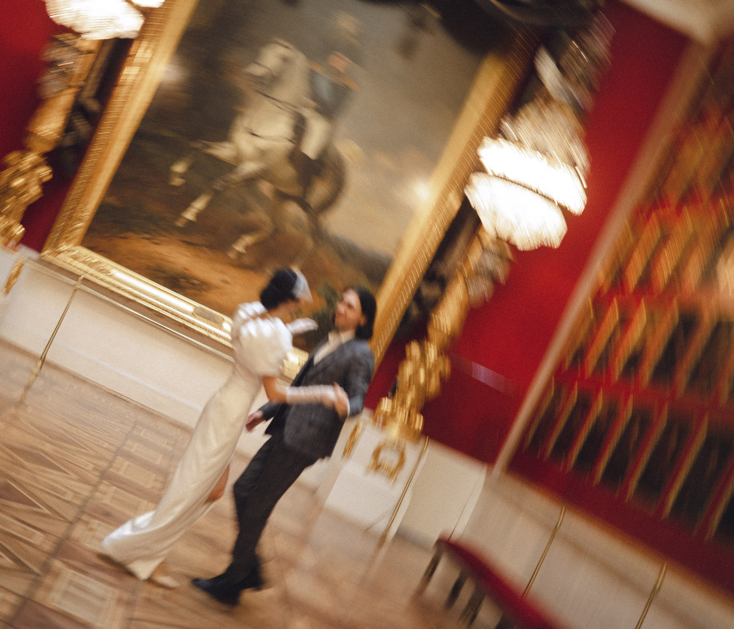 Свадебная съемка в Эрмитаже. Фотограф в Санкт-Петербурге Осокина Елизавета