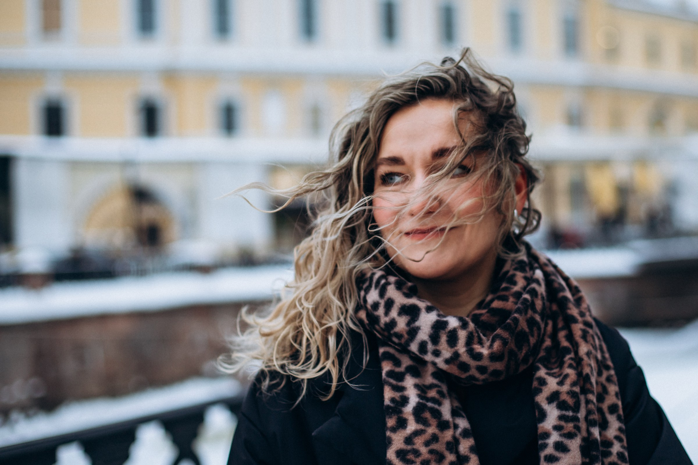 Юлия в декабре. Фотопрогулка в Петербурге. Индивидуальный и семейный фотограф в Санкт-Петербурге