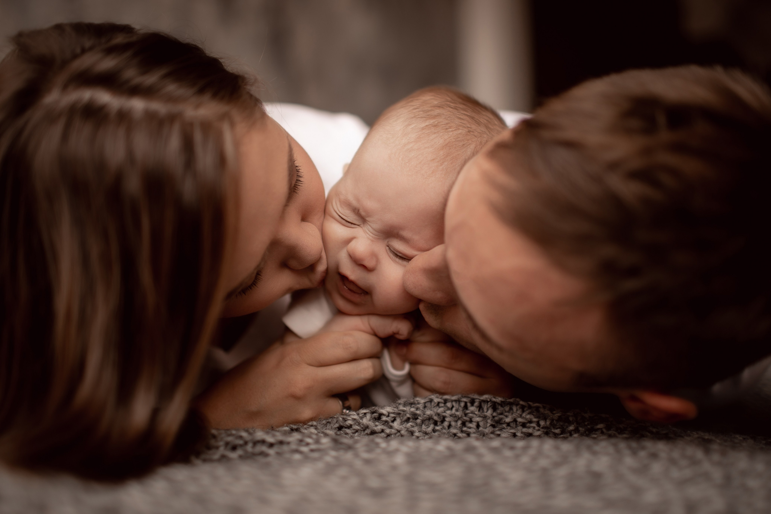 Валерия и Геннадий с крошкой. Семейный фотограф в Москве
