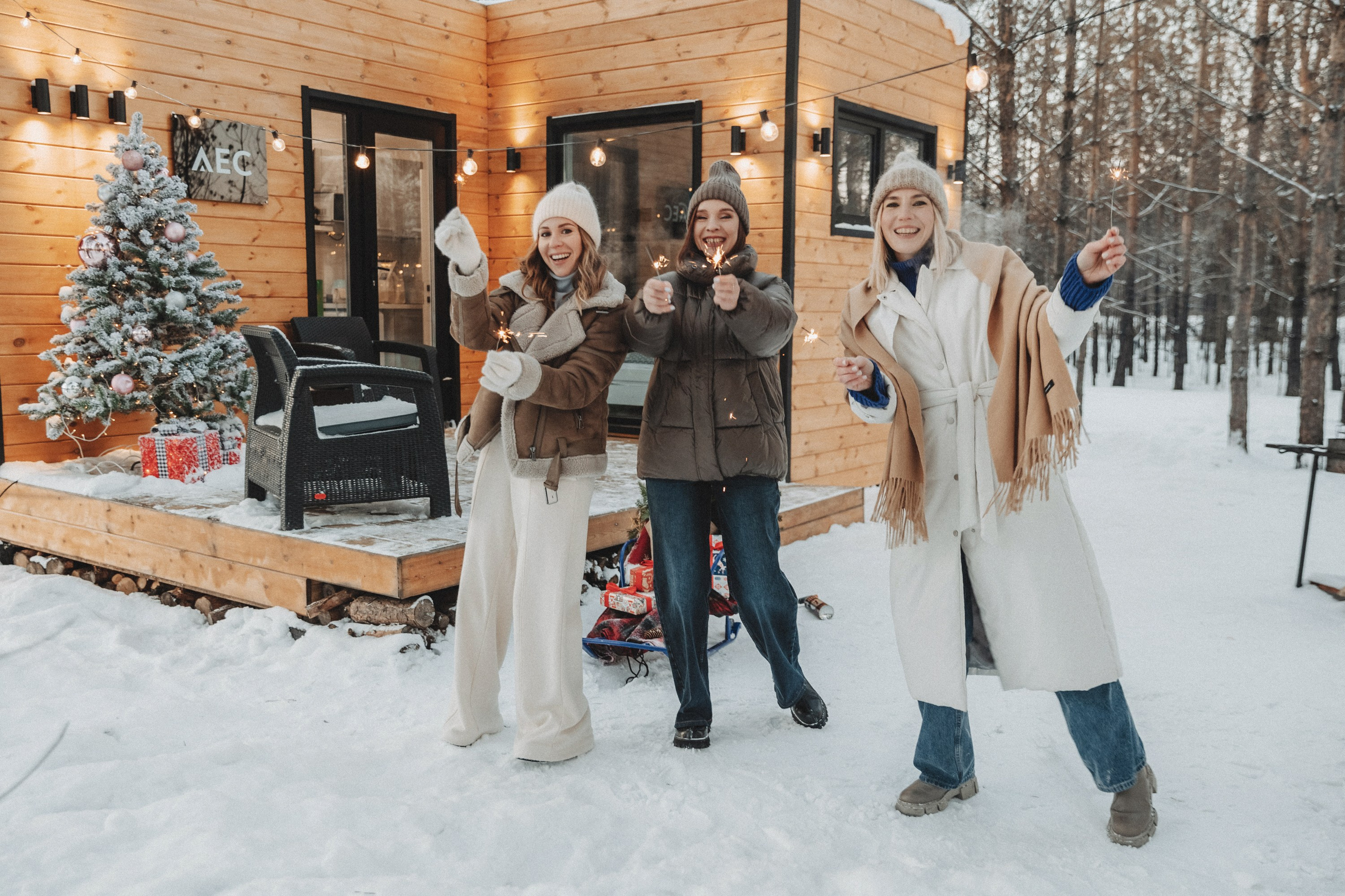 КСЮША, ОЛЯ И КАТЯ ` 22. Maria Startseva Photo