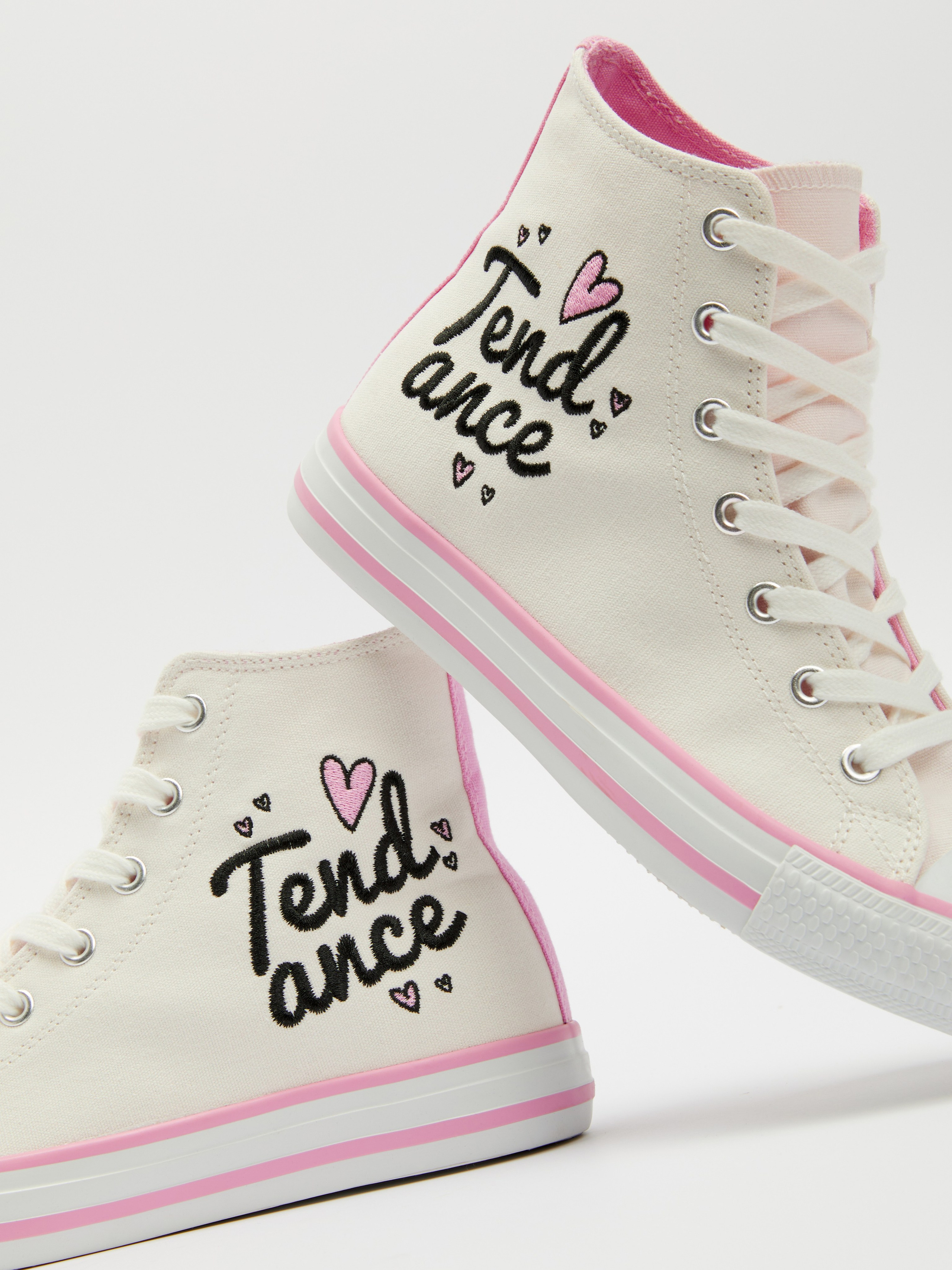 Предметный фотограф в Москве Евгений Шубин