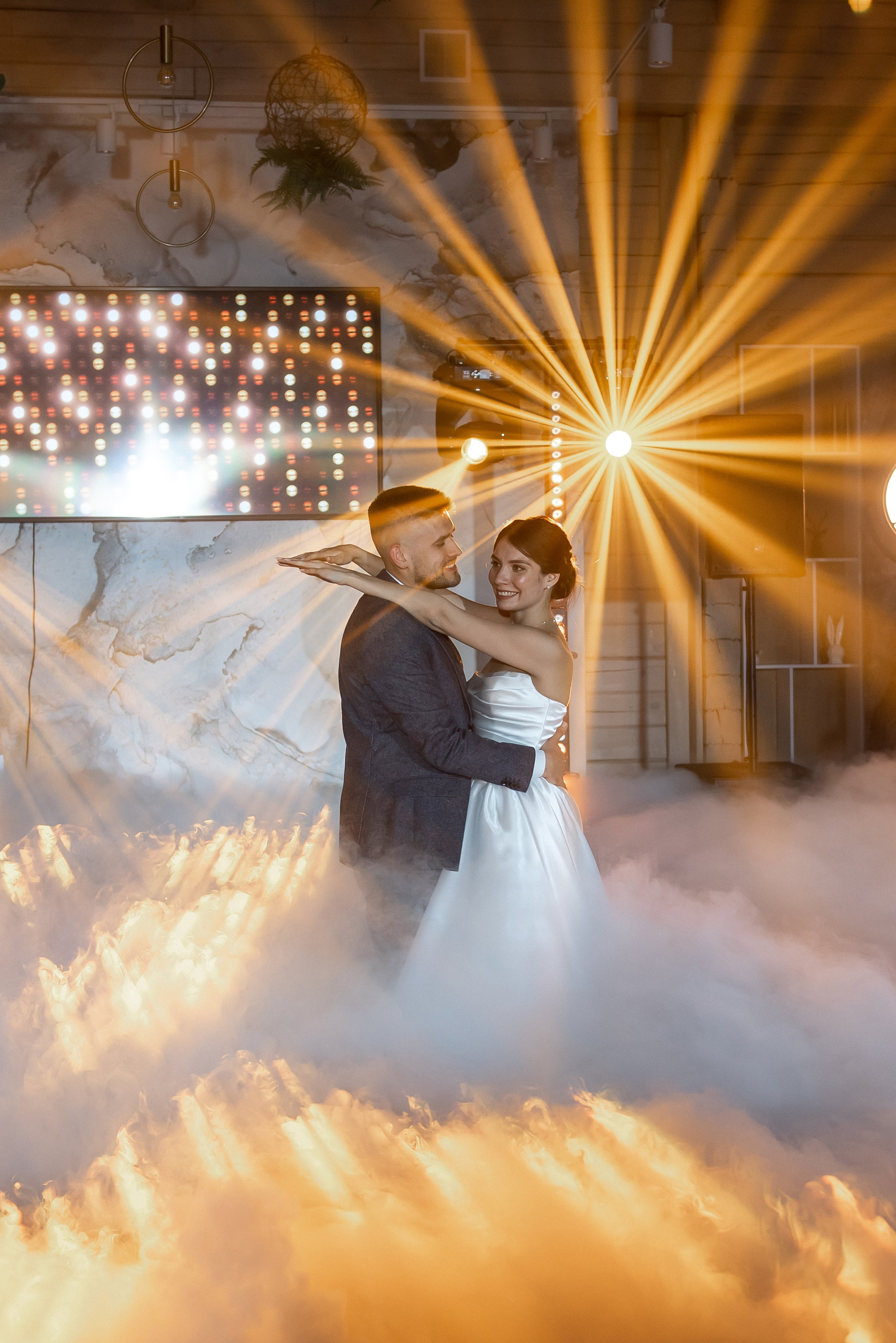 Егор и Екатерина 27.04.25. Свадебный фотограф в Новосибирске. Александра Верхушина