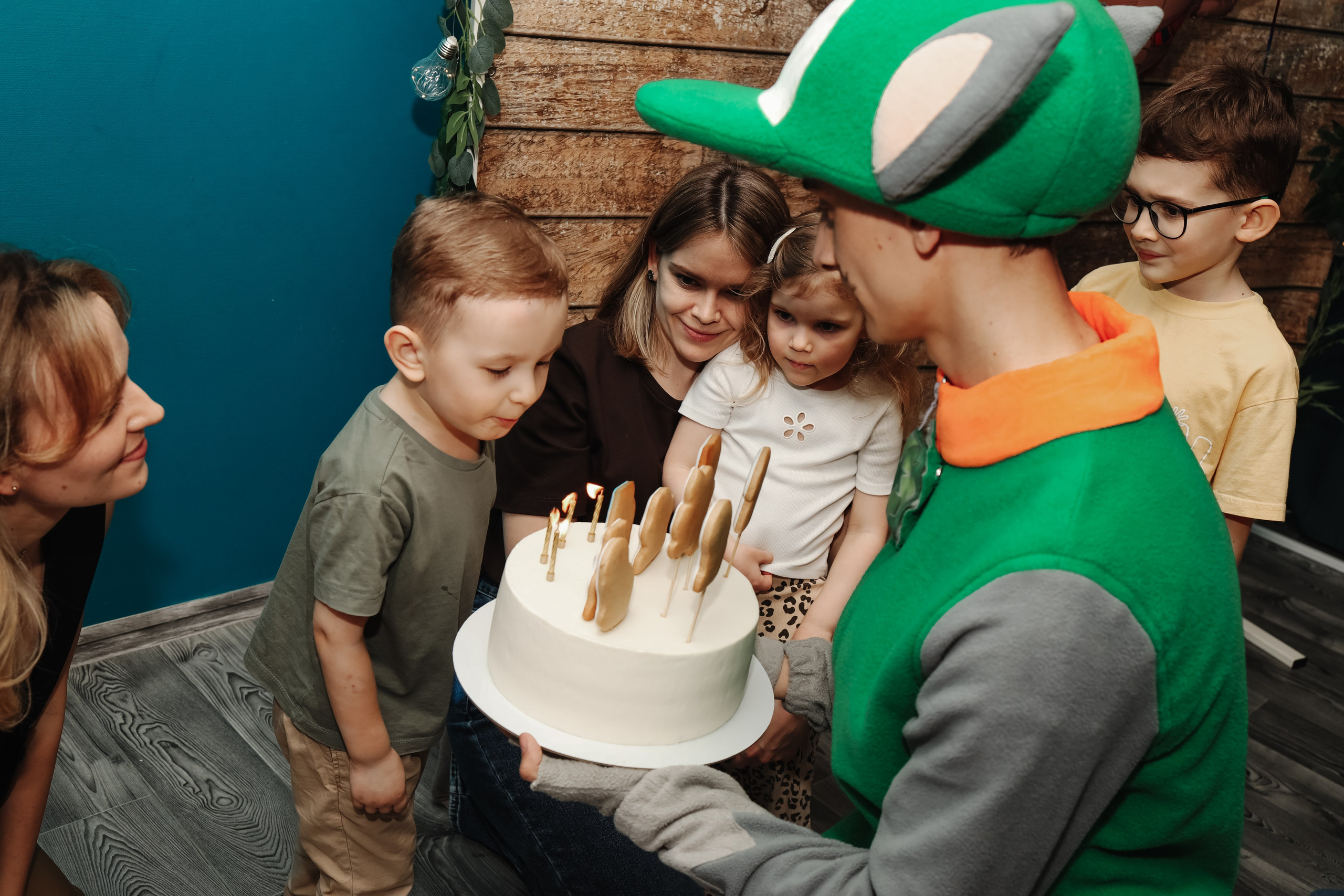 Андрюше 4 годика. Фотограф Новосибирск