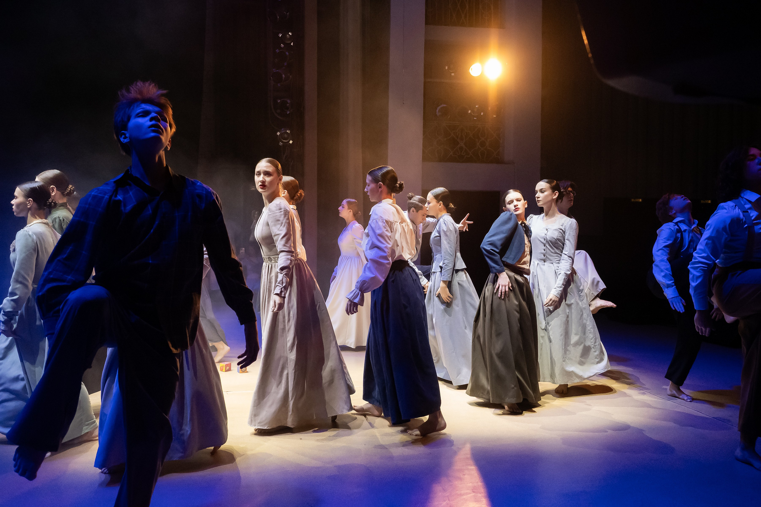 Концерт «Пространные танцы». Репортажный, семейный и детский фотограф в Пензе и Заречном Арина Ермилова. Картины барельеф на заказ