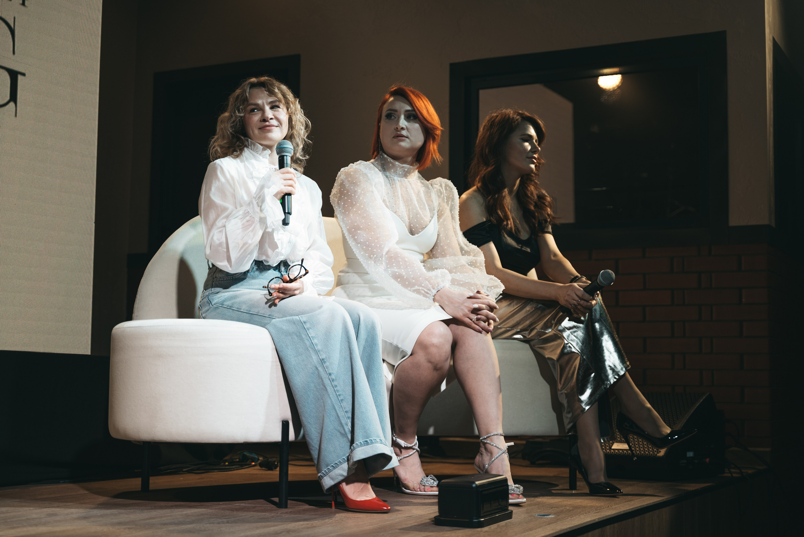 WhiteRoom Pre-wedding. Репортажный и свадебный фотограф в Сургуте