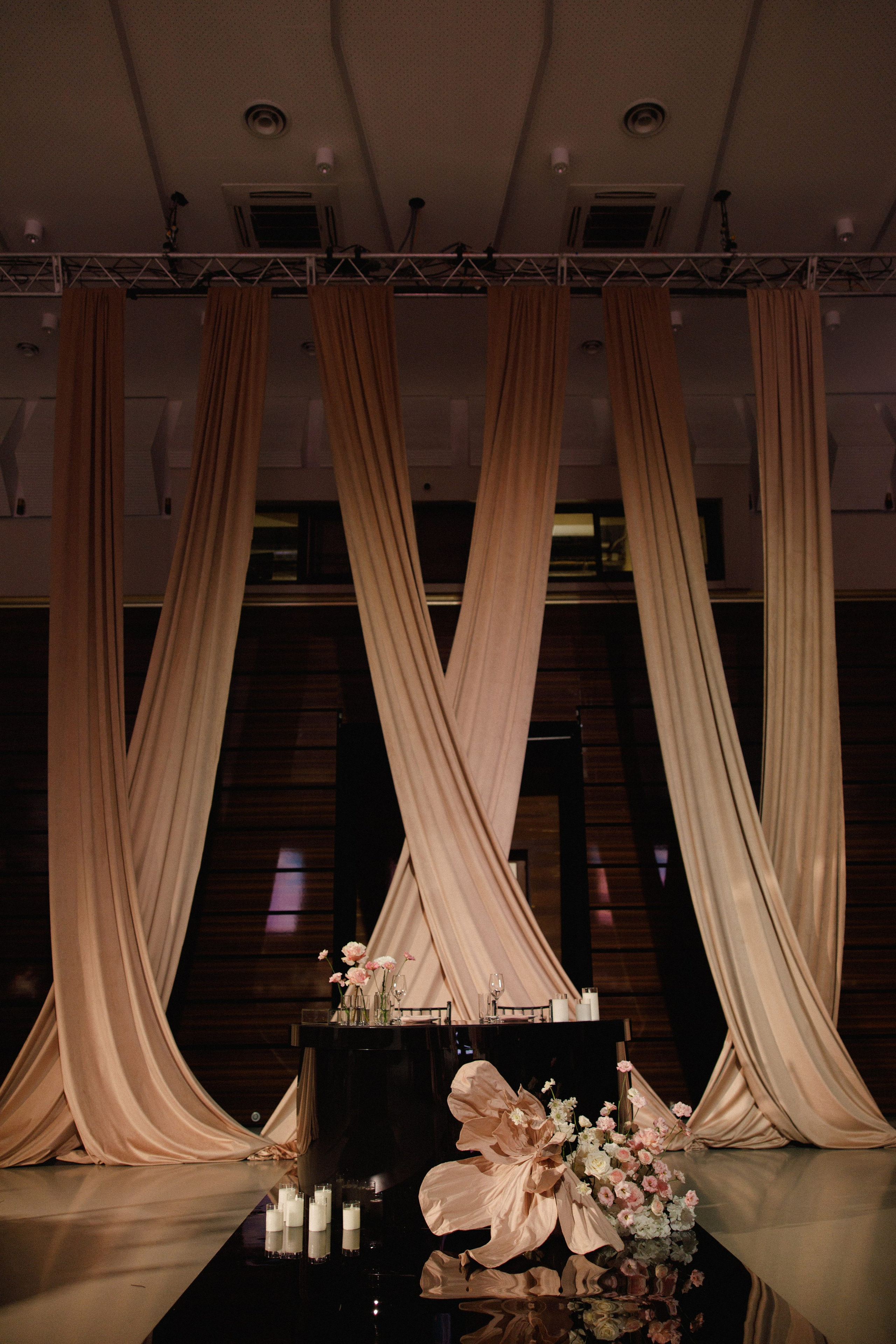 Igor & Ulyana. Photographer — Regina Sal’manova. Uray