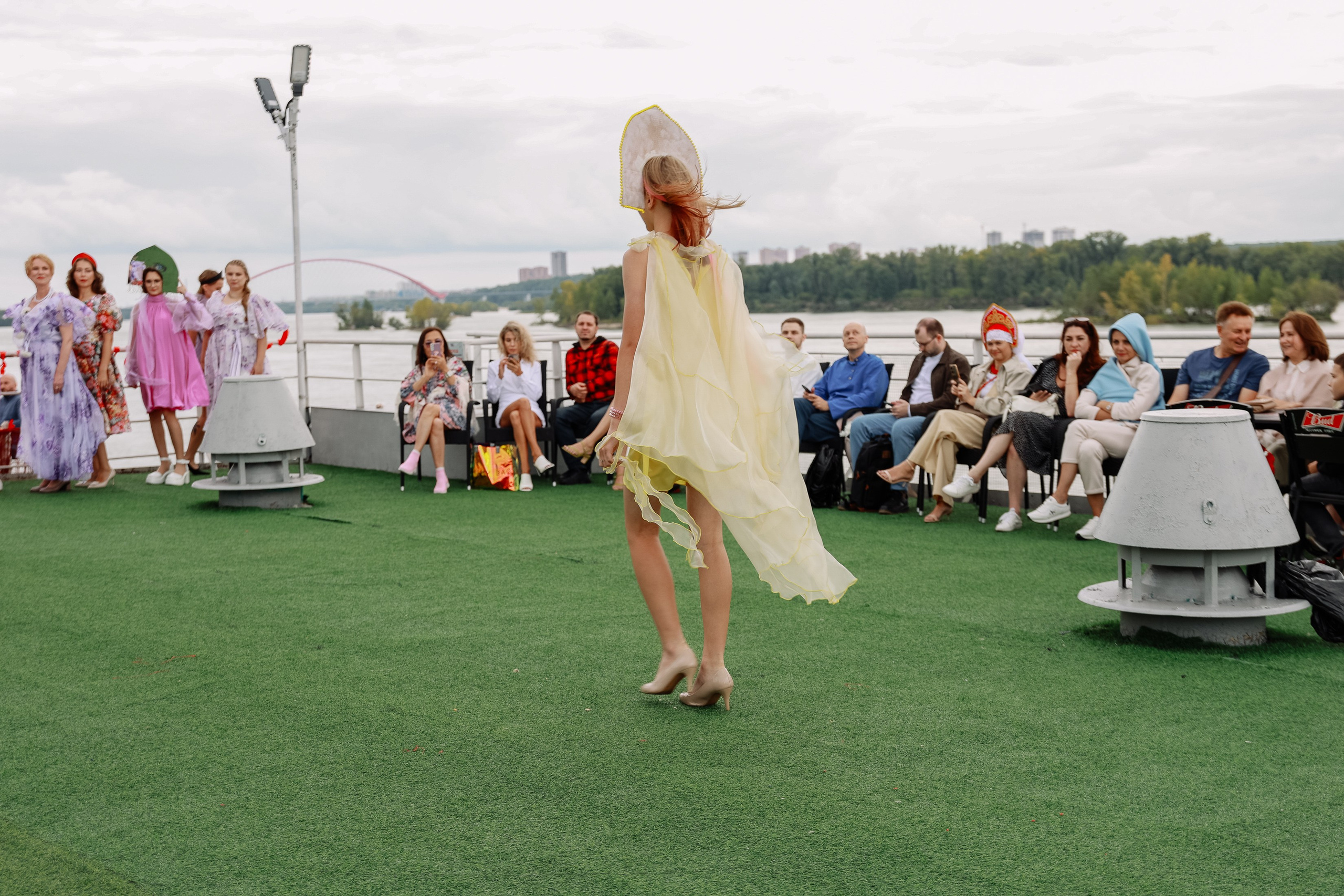 Модный показ «А-ля русс». Фотограф Юлия Мальцева