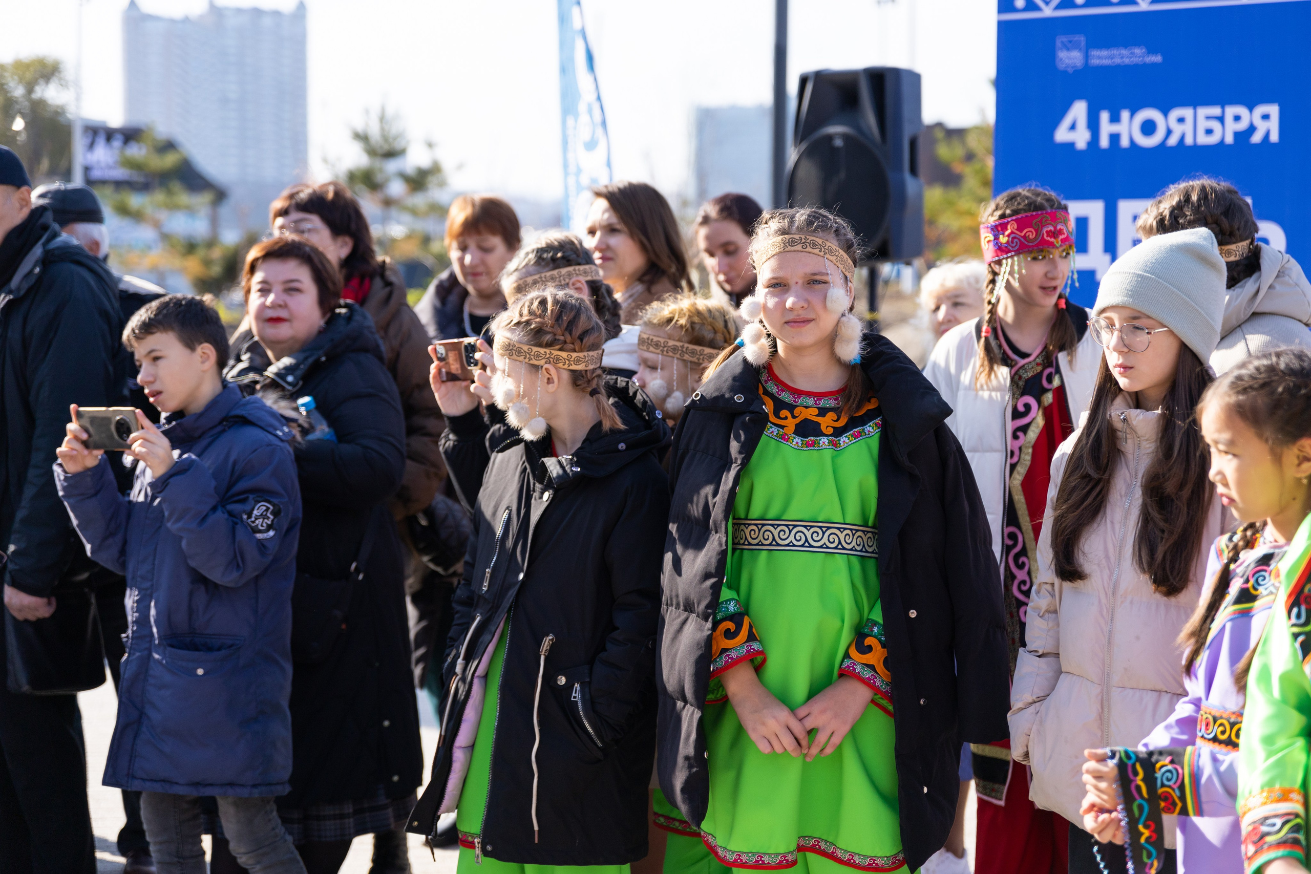 День народного единства в Национальном центре Россия. Олег Катакинов| Репортажный фотограф в городе у моря (Владивосток)