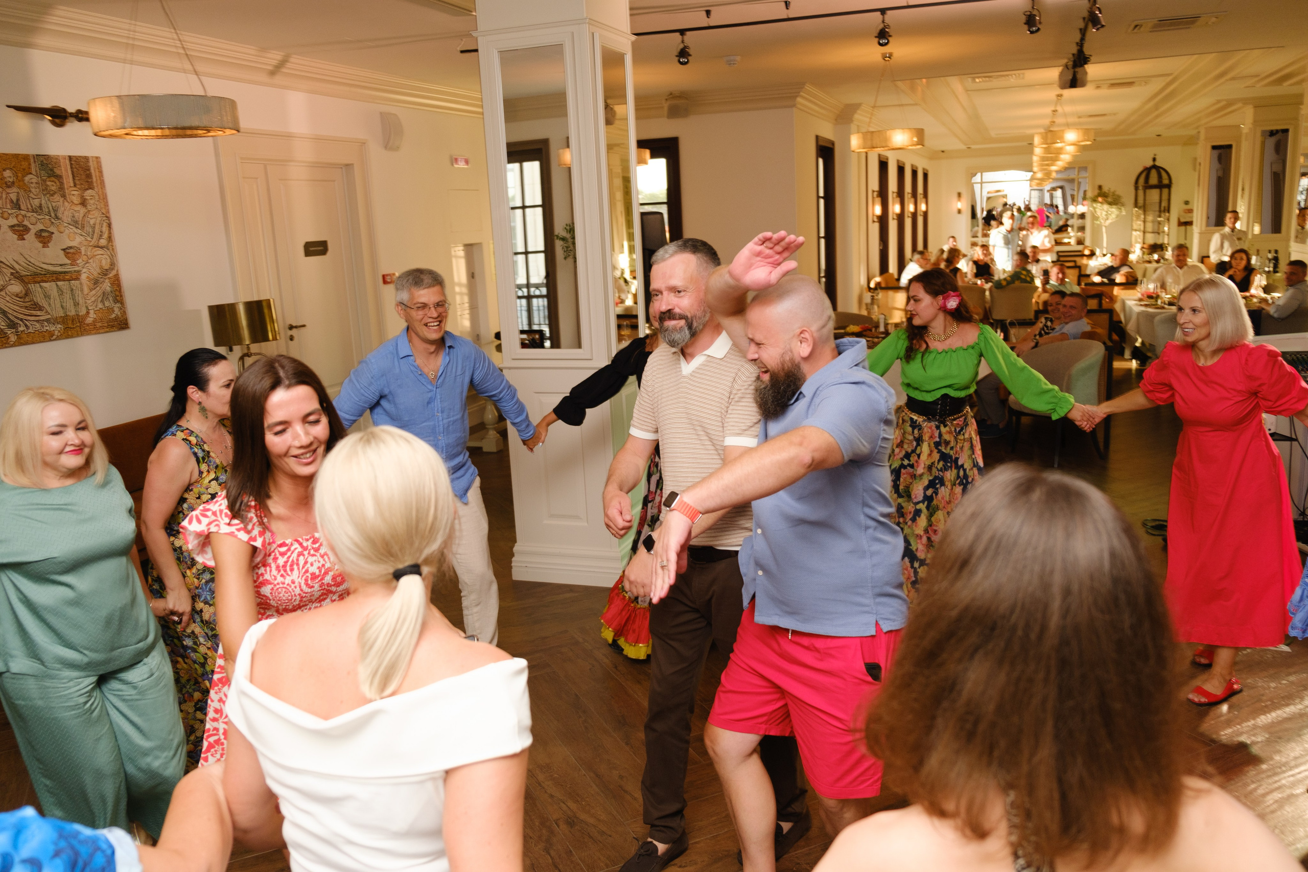 Фотограф на юбилей в Крыму | Съемка дня рождения | Илья Желдак. Профессиональная фотосъемка в Крыму. Натуральные эмоции и живые кадры. Забронируйте дату прямо сейчас!