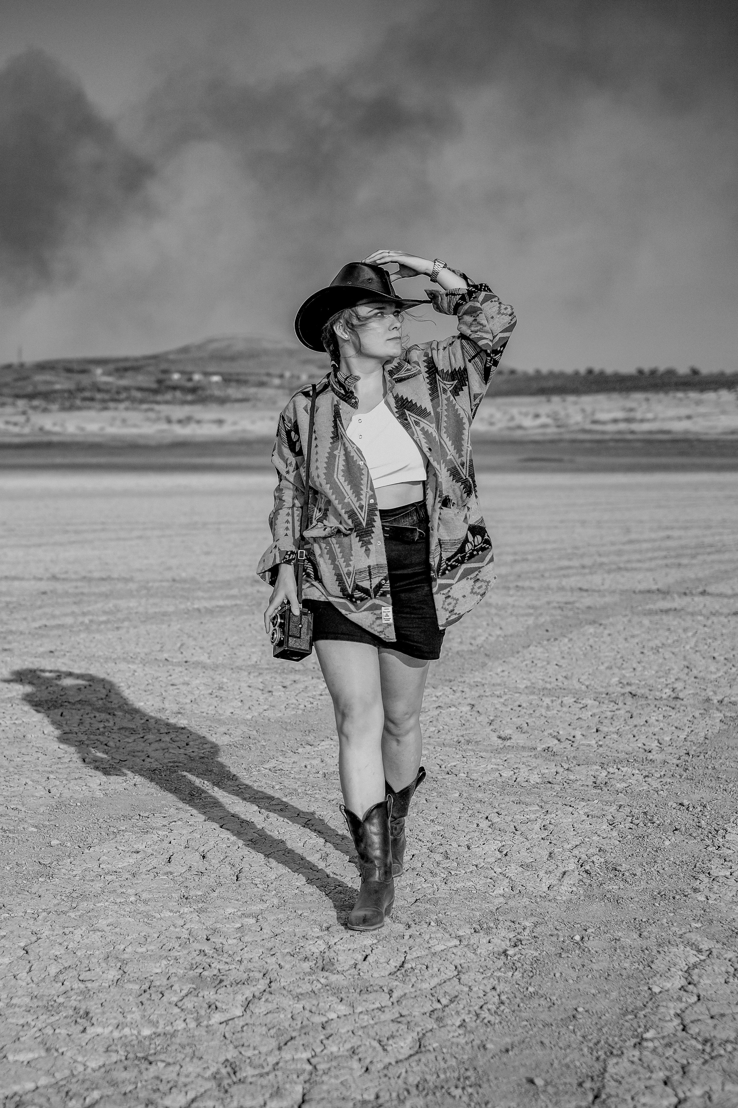 История любви. Дикий запад, ковбойские фильм, лихие ребята, прошлые века, wild west. Профессиональная фотосъемка в Крыму. Натуральные эмоции и живые кадры. Забронируйте дату прямо сейчас!