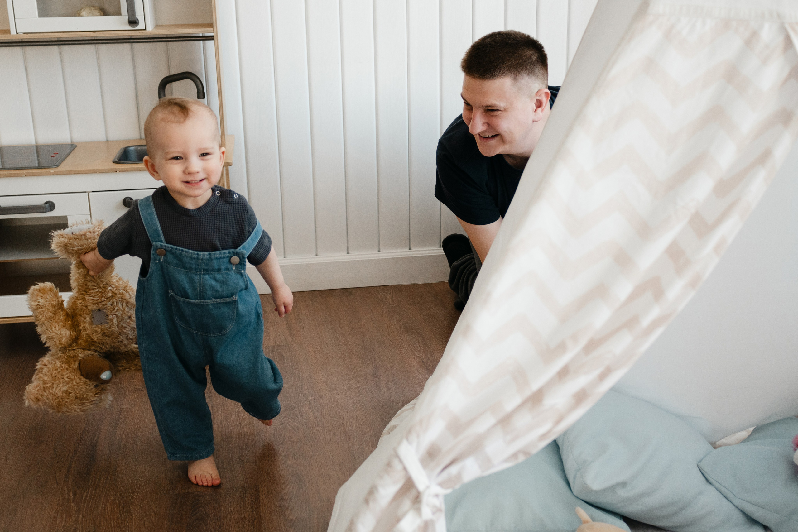 Маленький Саша в LeonaStage. Фотограф в Челябинске Любовь Денисенко