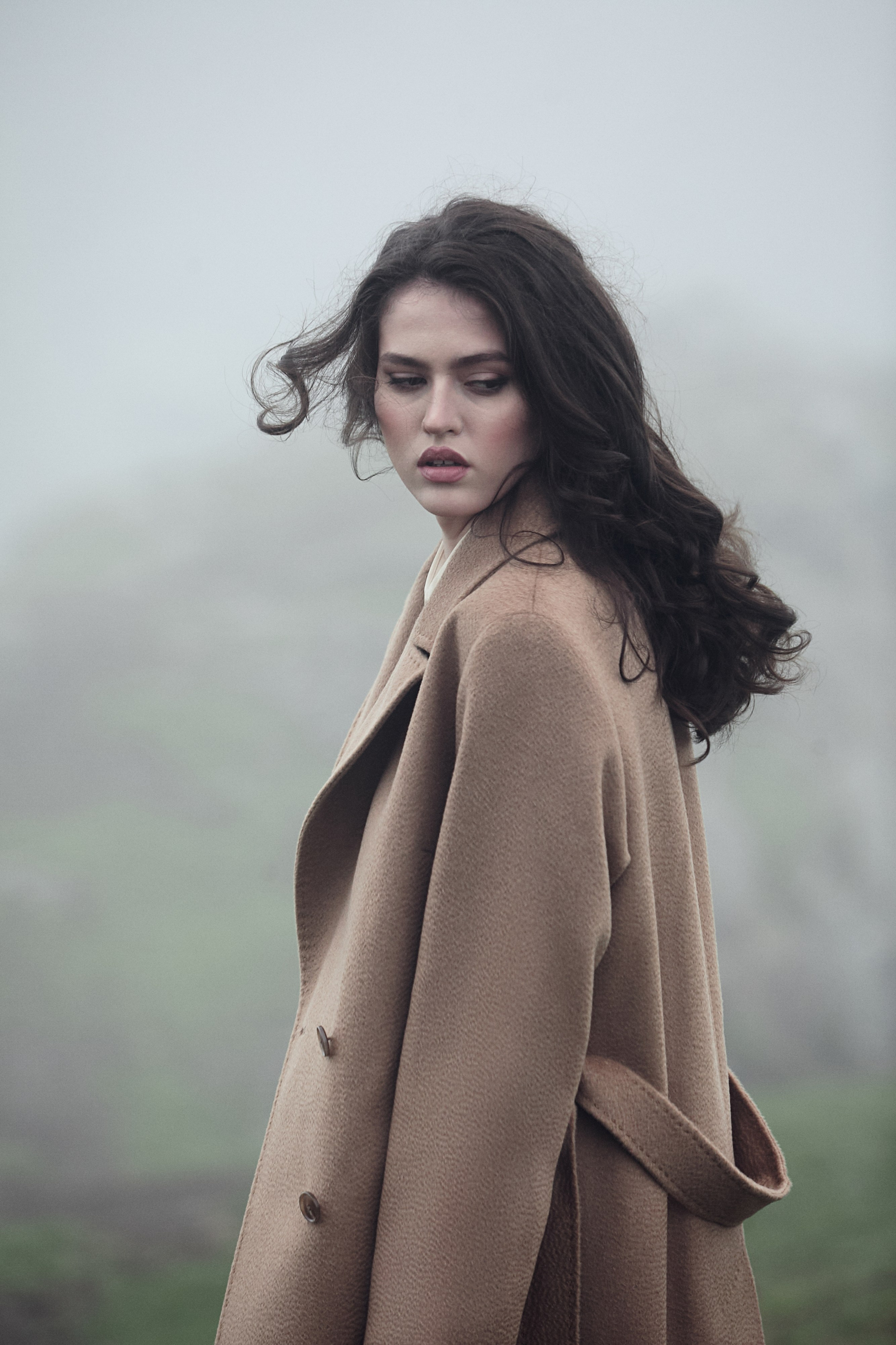 Fashion-продакшн — выездные съемки для брендов. Фотограф Продюсер в горах КБР / Москва  Нальчик Горы