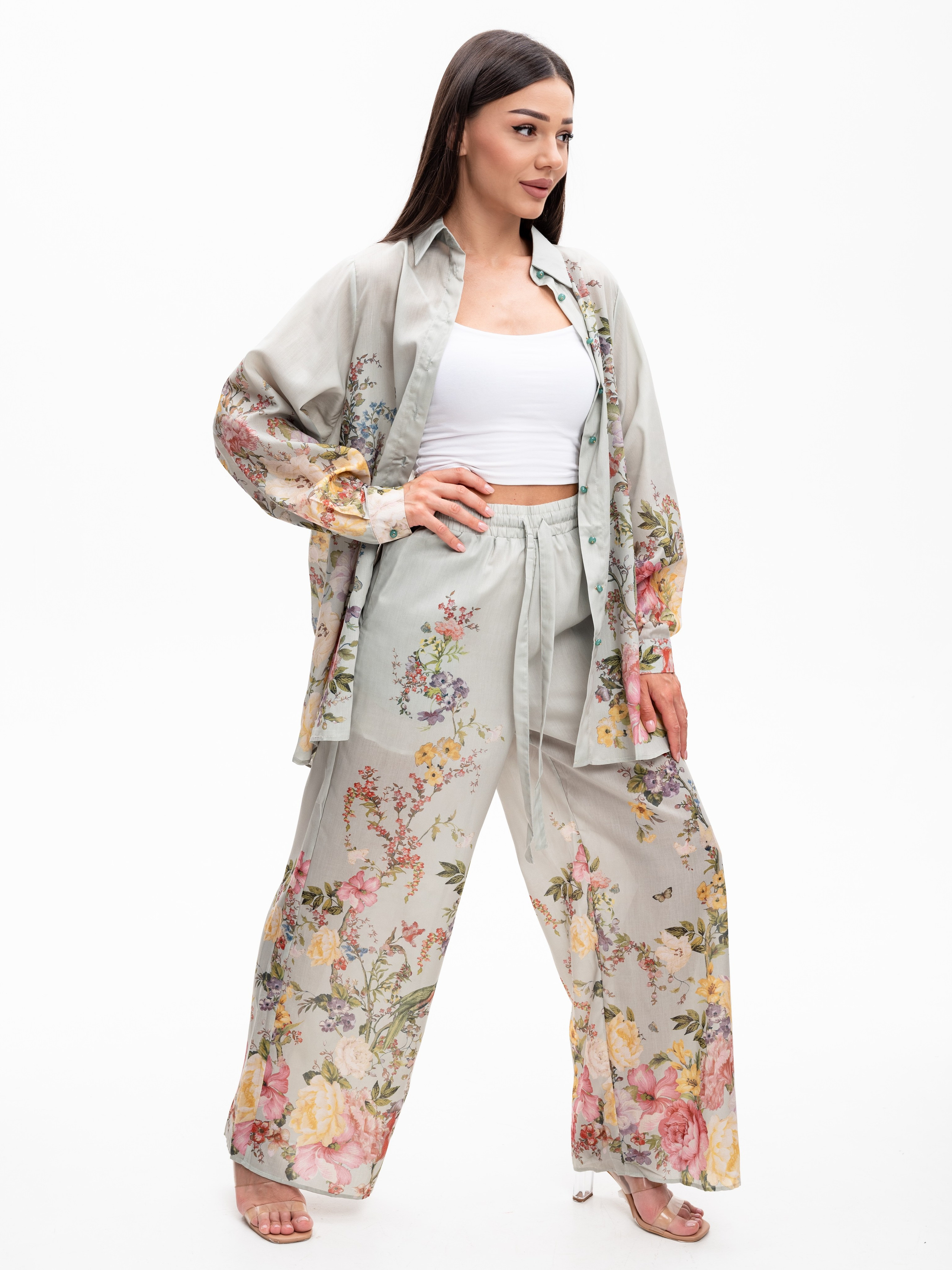 Костюмы и джемпера. Предметный фотограф, фото для маркетплейсов Пятигорск, КМВ