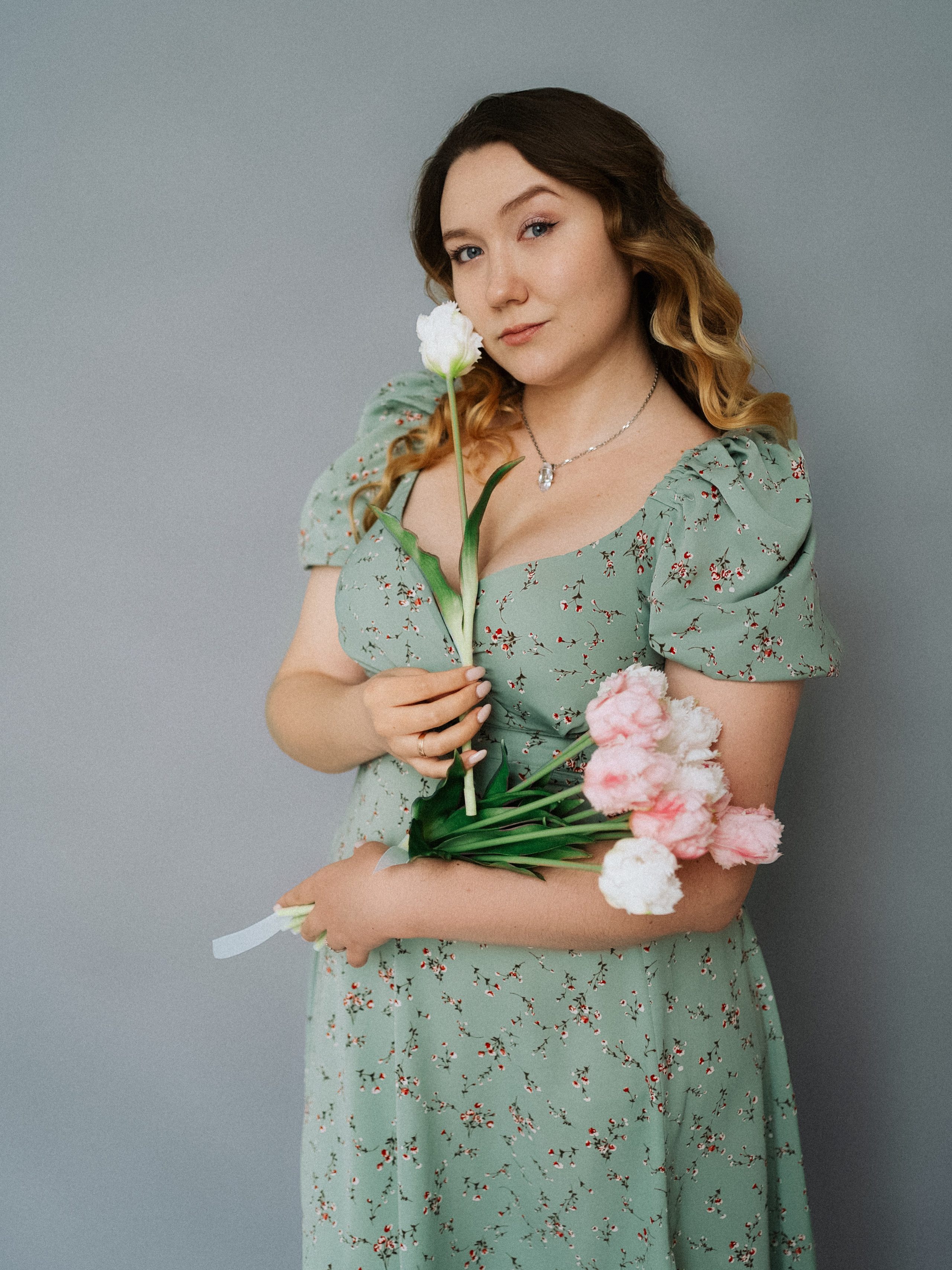 Диана в студии