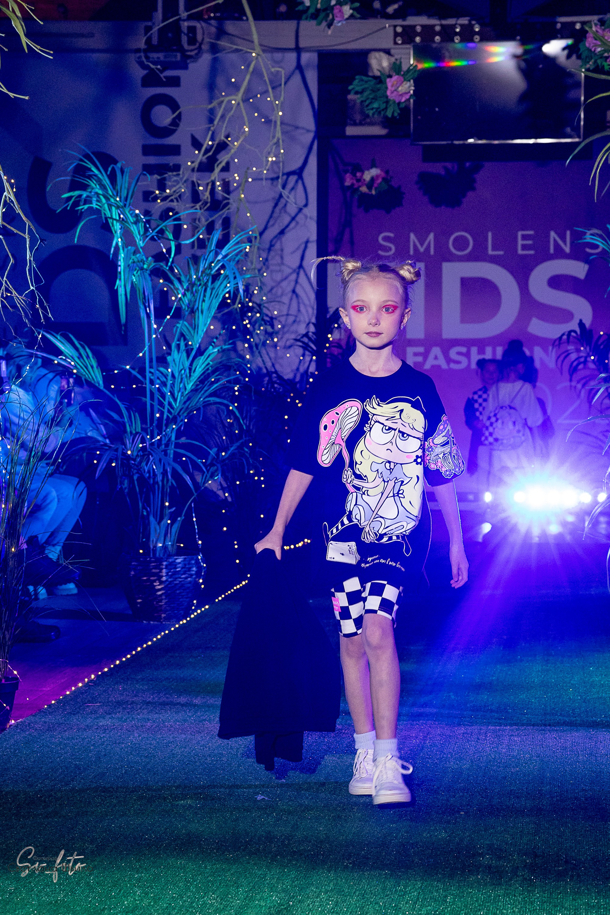 Smolensk Fashion Week_показы_ДЕНЬ 3_ФИНАЛ_Алиса в стране чудес. Главная