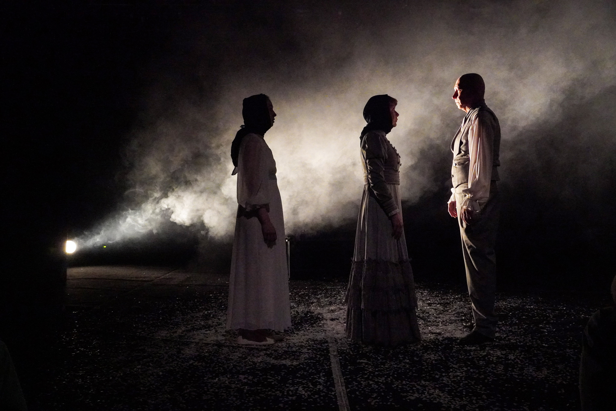 Спектакль «Метель, шинель в портфель». Фотохудожник Татьяна Бойцова