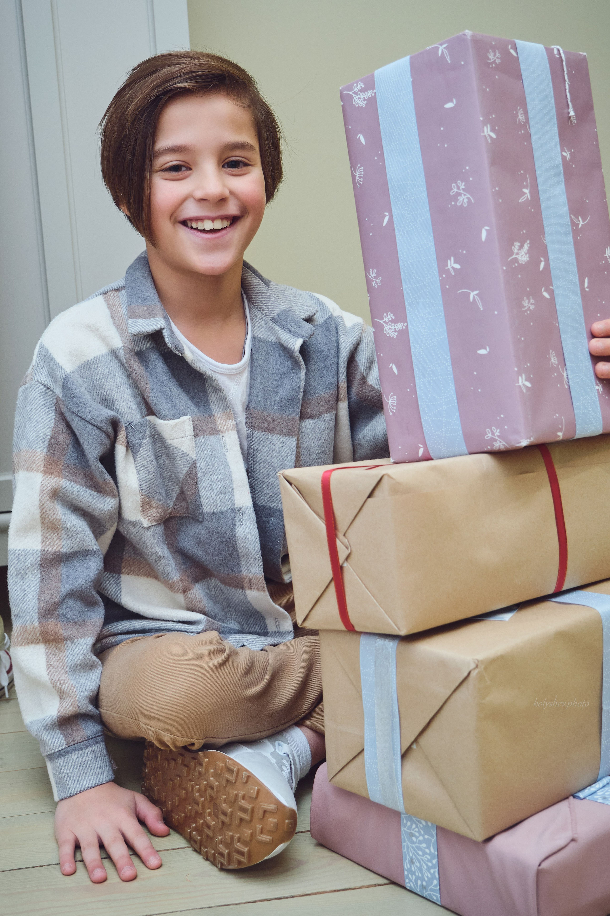 семейная новогодняя фотосессия в Коломне в студии