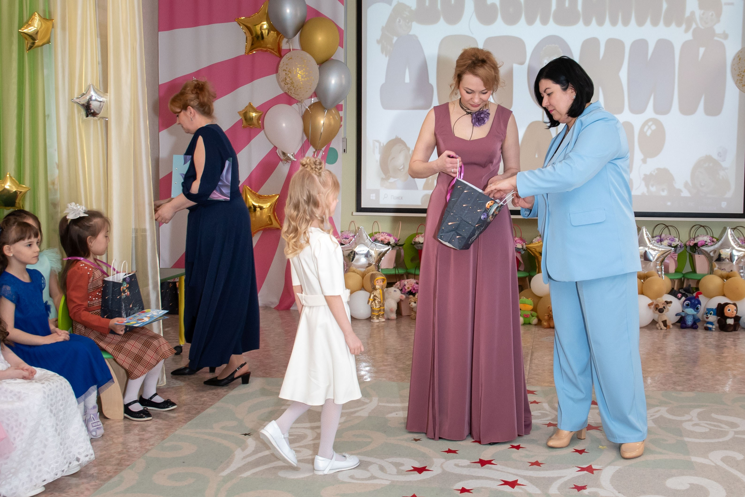 ДС 27 Звёздочки. Фотограф в г. Нижневартовск Александра Гриценко