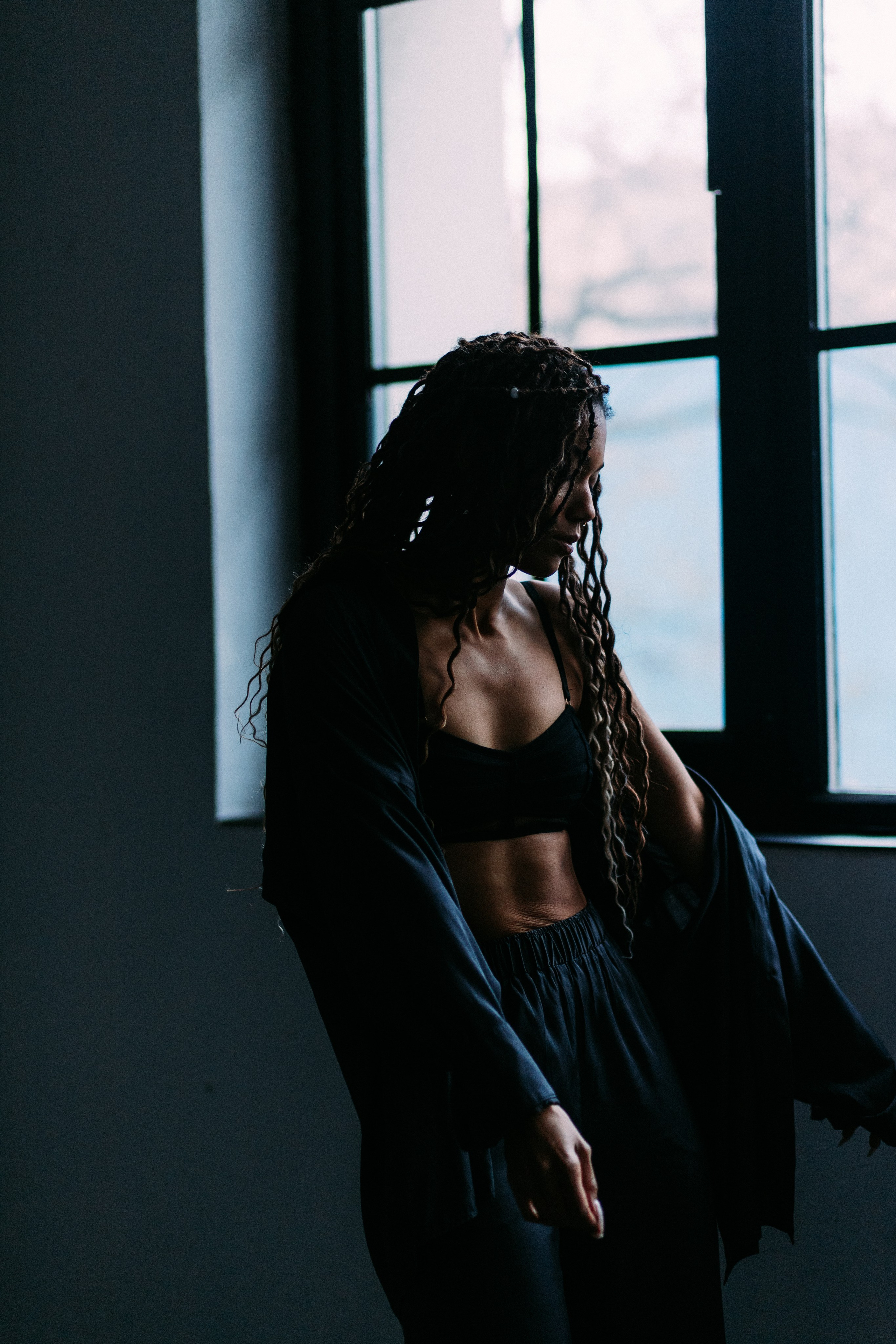 Портретная фотосессия в студии. Нейрокреатор Сербия, Нови-Сад