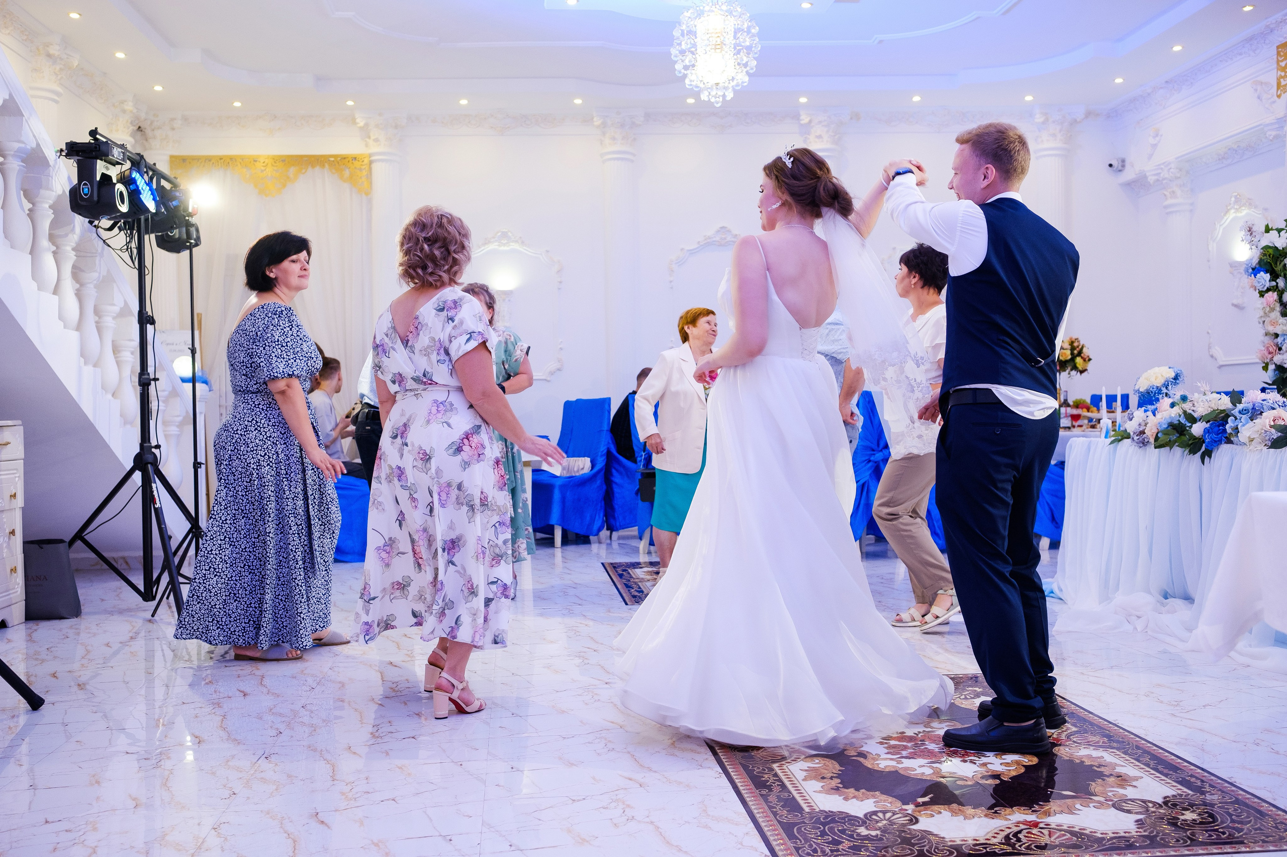 Сергей и Яна. Свадебный фотограф | репортаж | праздники | крещение