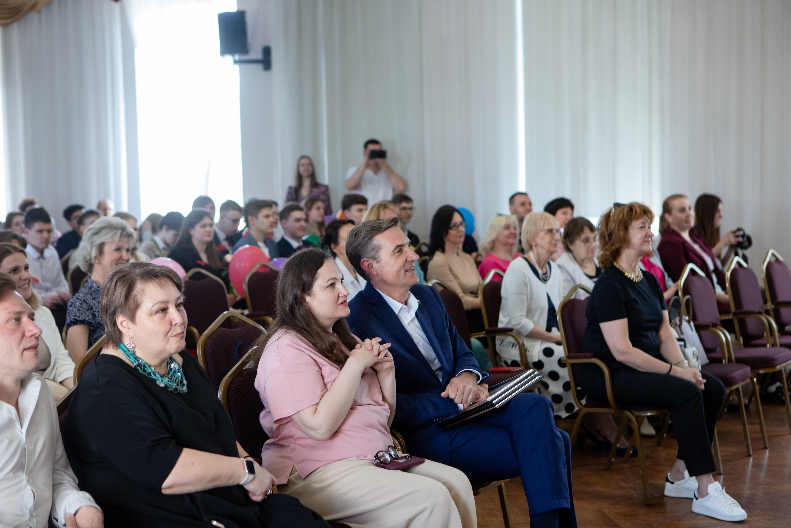 Последний звонок 2024. Фотограф в Москве Серегина Екатерина