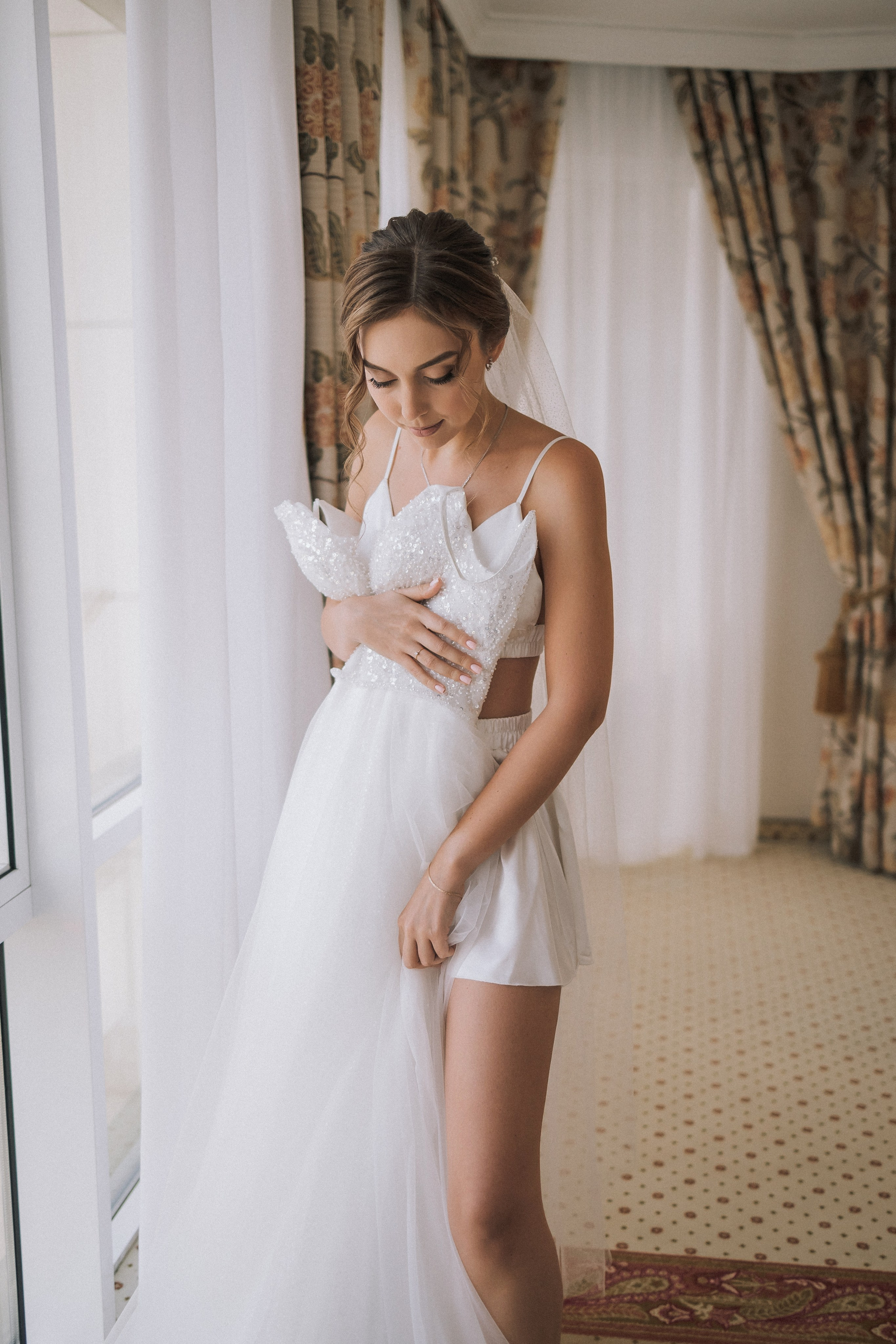 Свадебная прогулка Екатерины и Евгения. Свадебная фотография. Арина Рубах