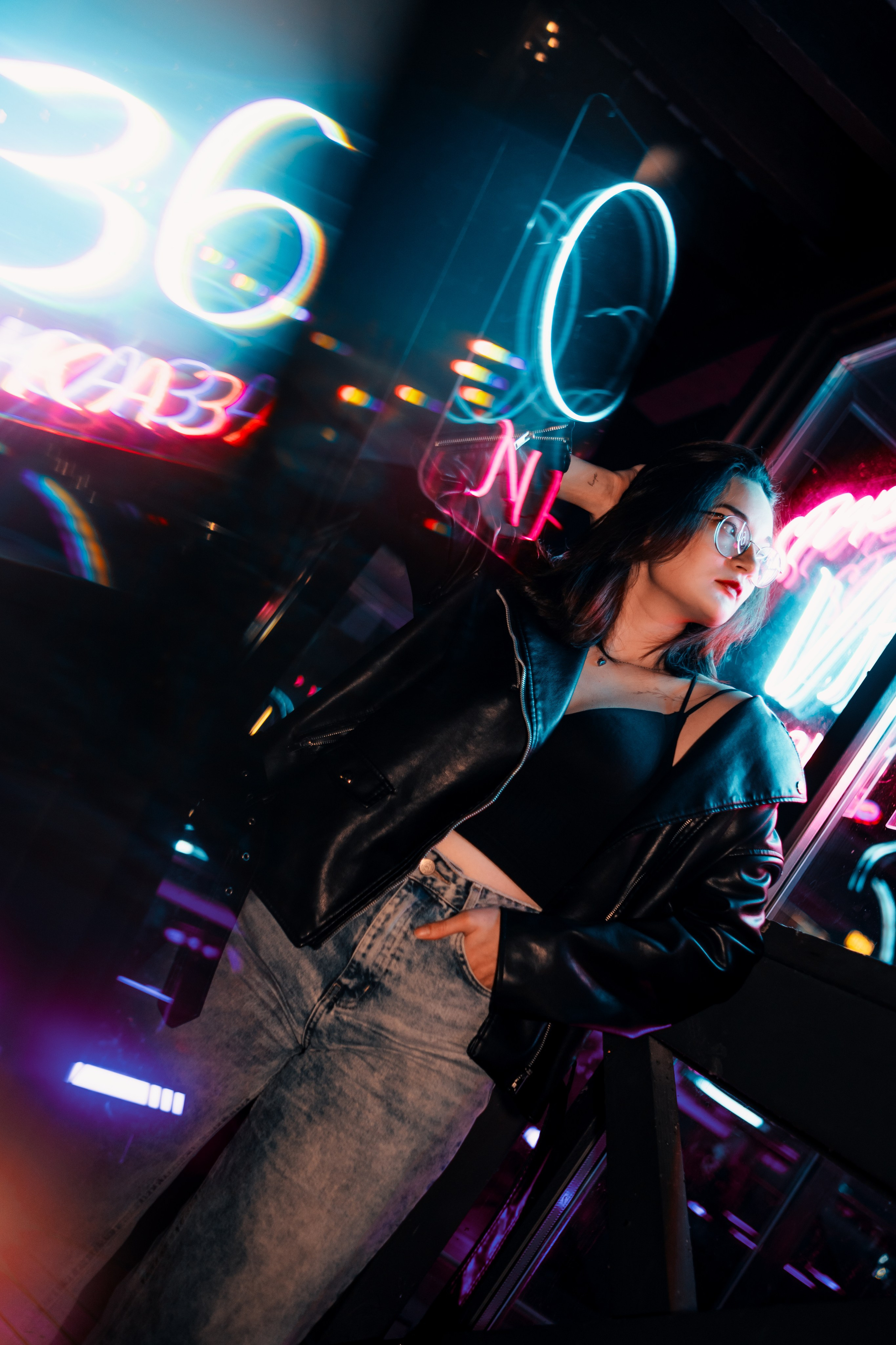 Юля | Палитра неоновых огней. Felixtones