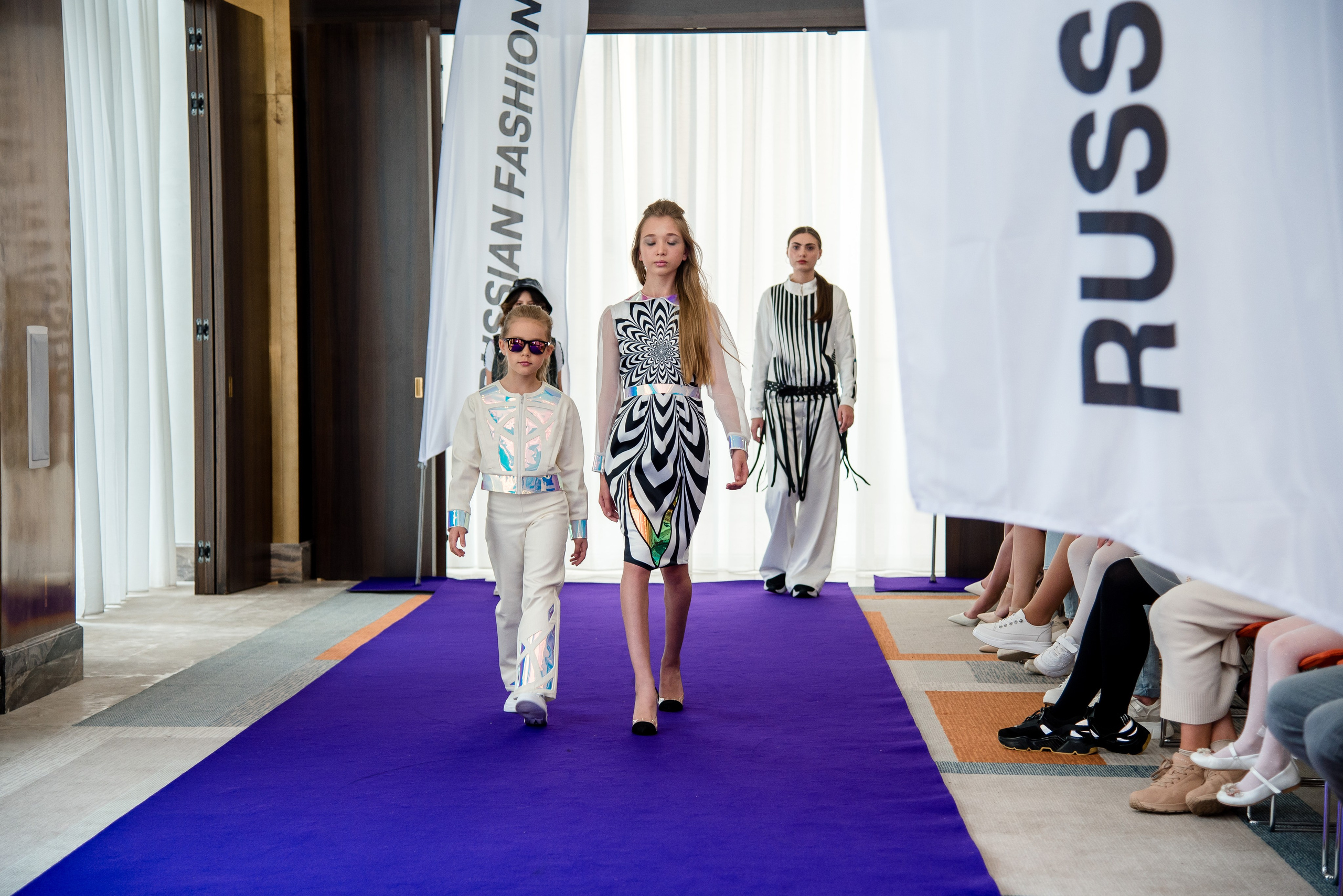 Репортаж_Russion Fashion Show_Сочи (цветокор). Детский и семейный фотограф Краснодар / Сочи Сергеева Олеся