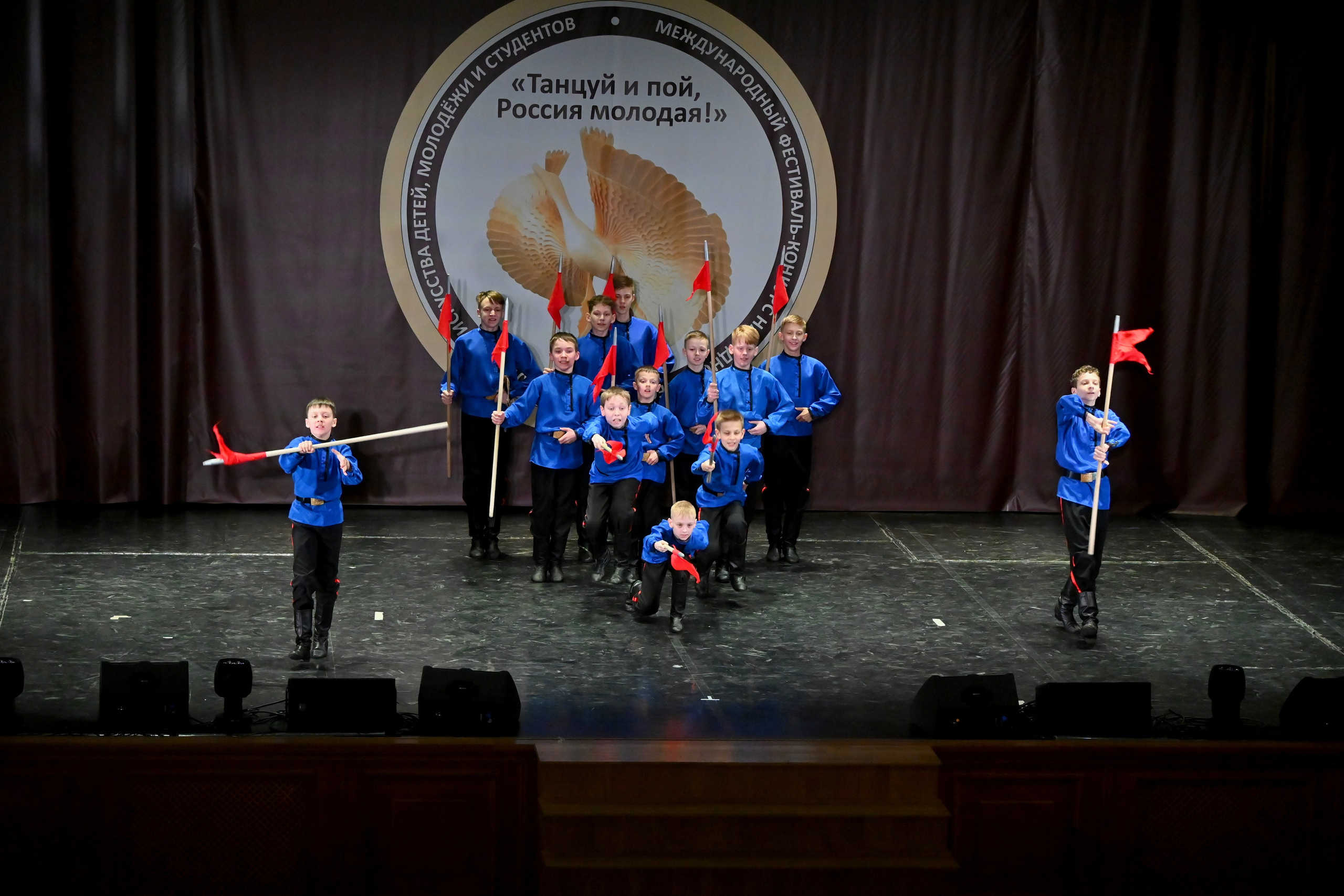 Гала-концерт. Танцуй и пой, Россия Молодая! 22.04.2024. Профессиональный фотограф в Москве Алёна Котова