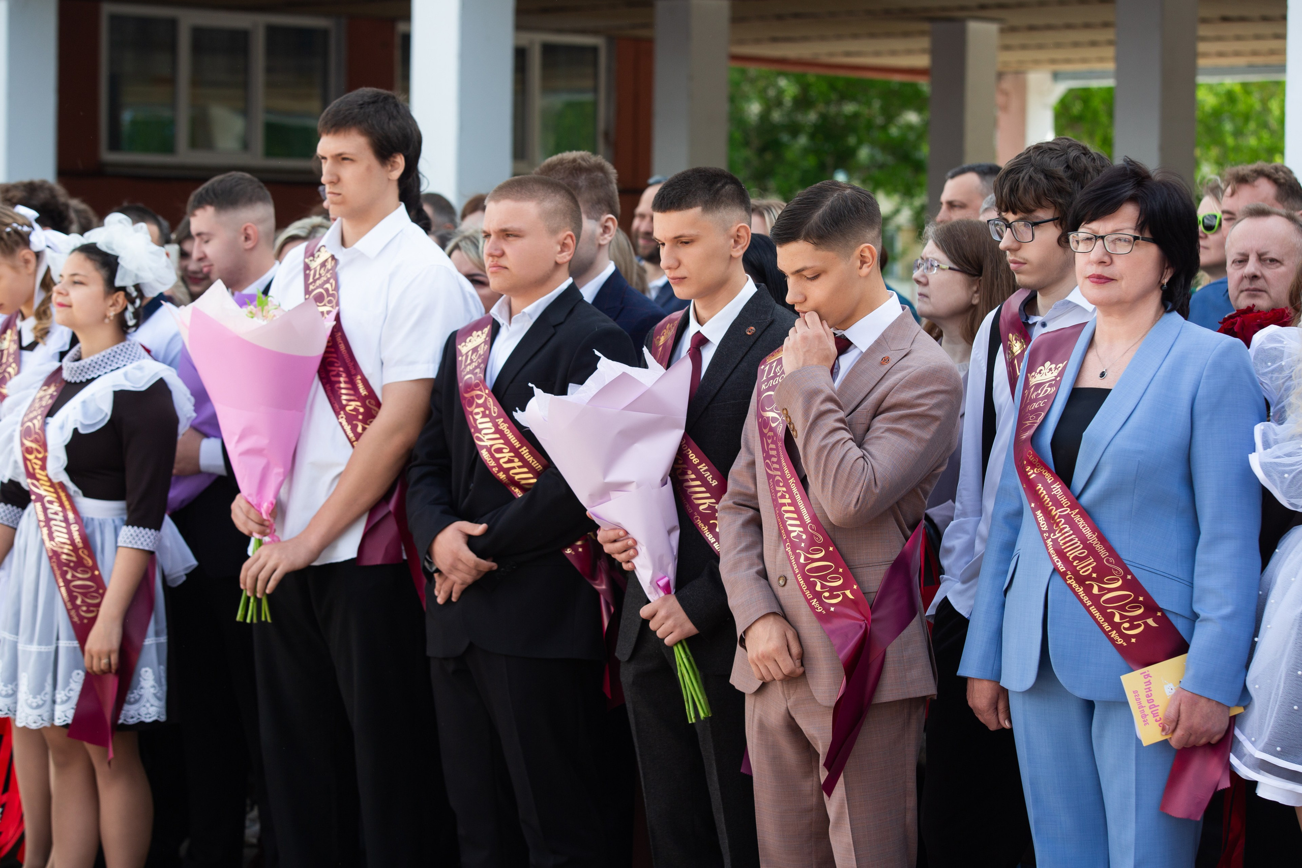 ПОСЛЕДНИЙ ЗВОНОК 2025 9 ШКОЛА Г. МЦЕНСК. Профессиональный фотограф в Мценске и Орловской области