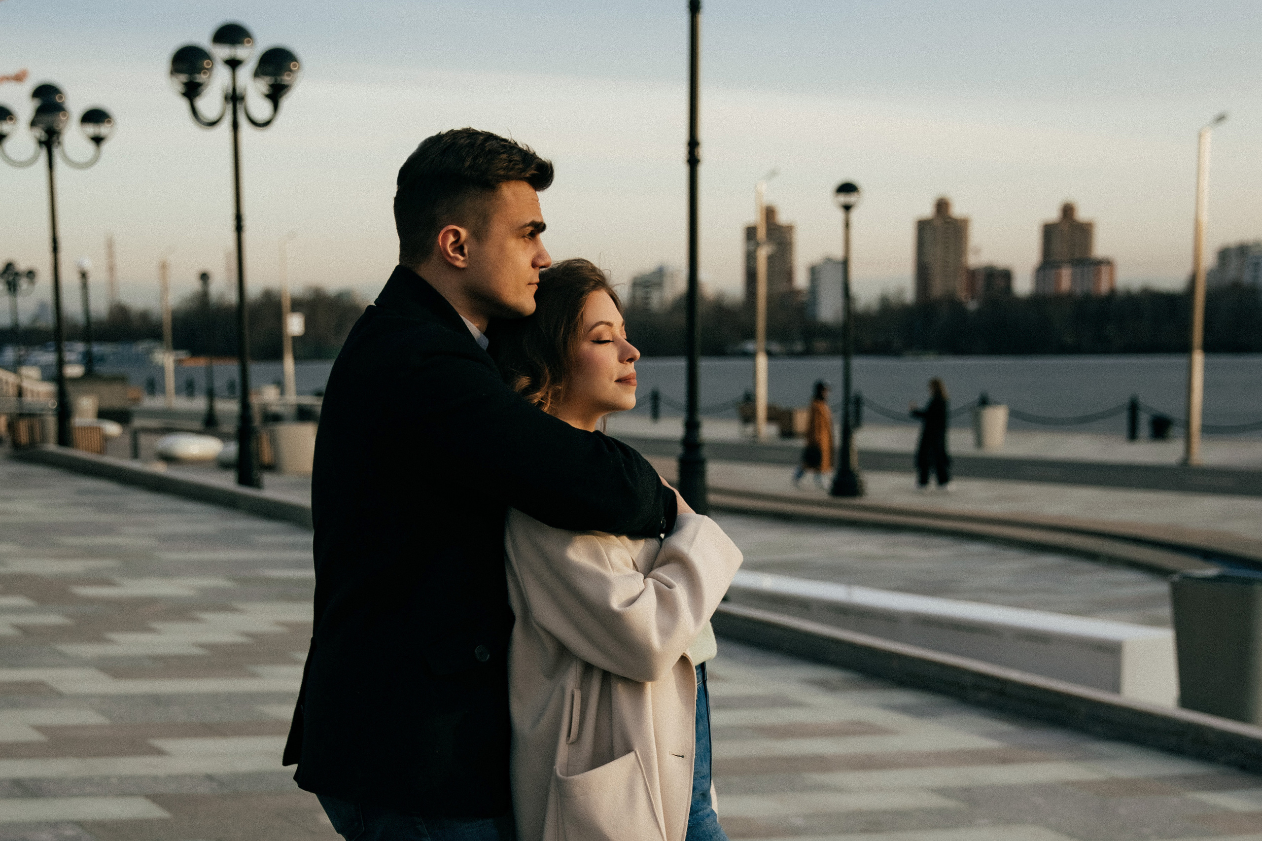 Прогулка Дани и Ани на Речном вокзале. Свадебный и семейный фотограф Кристина Савенкова