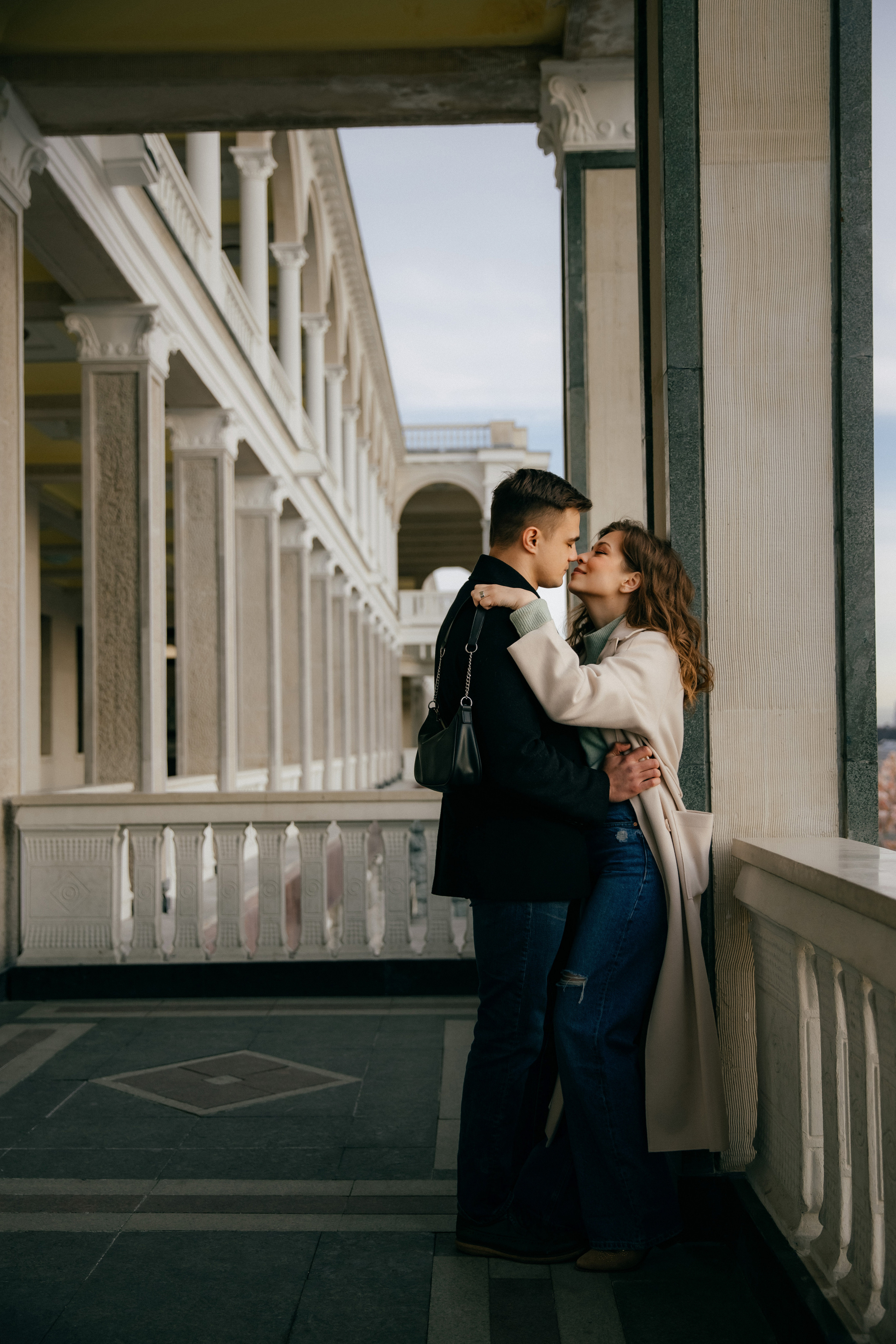 Прогулка Дани и Ани на Речном вокзале. Свадебный и семейный фотограф Кристина Савенкова