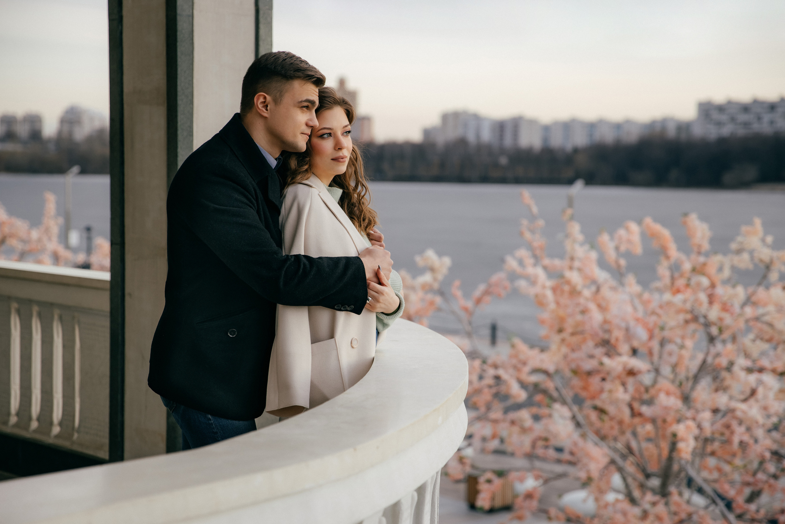 Прогулка Дани и Ани на Речном вокзале. Свадебный и семейный фотограф Кристина Савенкова