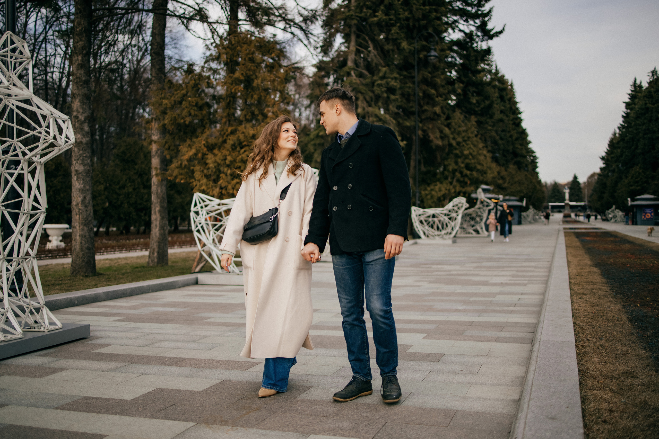 Прогулка Дани и Ани на Речном вокзале. Свадебный и семейный фотограф Кристина Савенкова