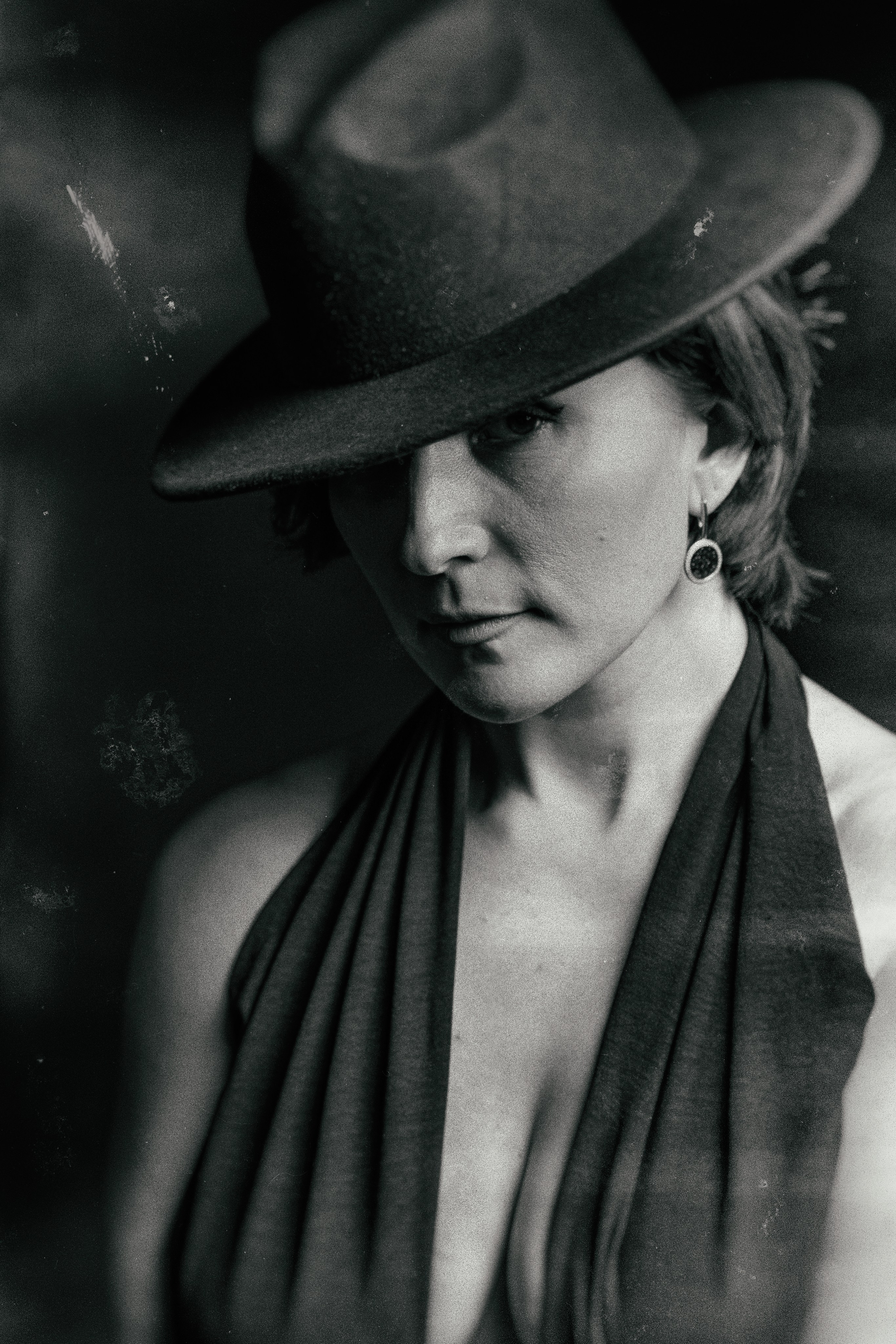 Кристина. Семейный и женский фотограф, контент фотосессия в Екатеринбурге