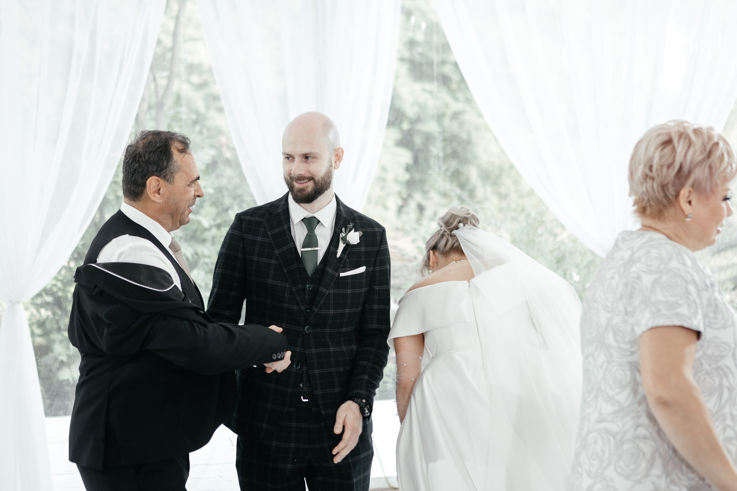 Свадебный фотограф Уфа — Руслан ГабдлисламовЖивые эмоции, красивые кадры, воспоминания на всю жизнь.Работаю по всей Республике Башкортоста. Свадебный фотограф Уфа Руслан Габдлисламов