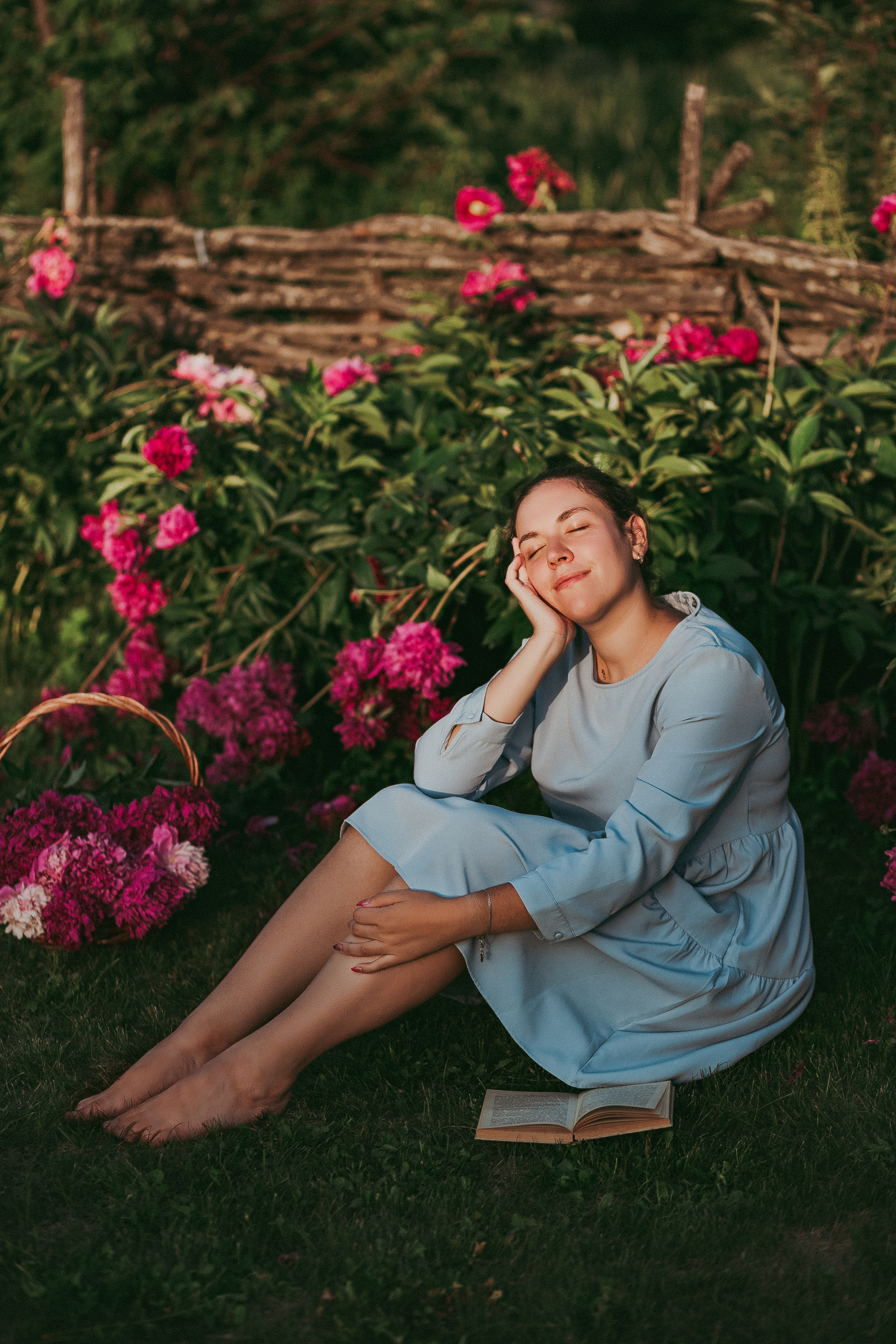 Пионы на вашей даче). Фотограф в  г. Новосибирск