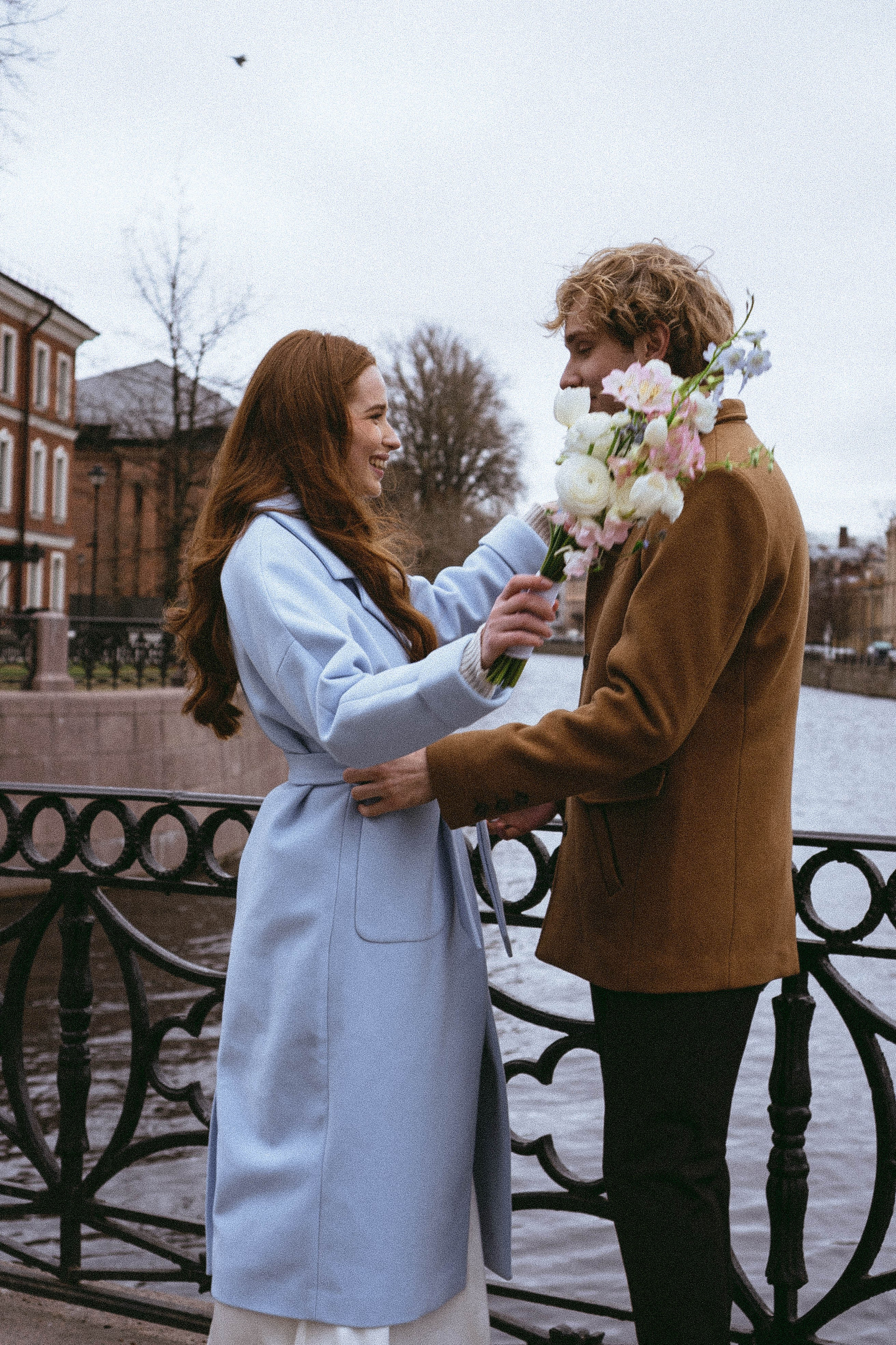 СВАДЕБНАЯ ПРОГУЛКА ПО ПЕТРОГРАДКЕ ВЕСНОЙ (ФОТОСЕССИИЯ ПАРЫ СВАДЕБНАЯ). Профессиональный фотограф, Санкт-Петербург — Виктория Богомолова