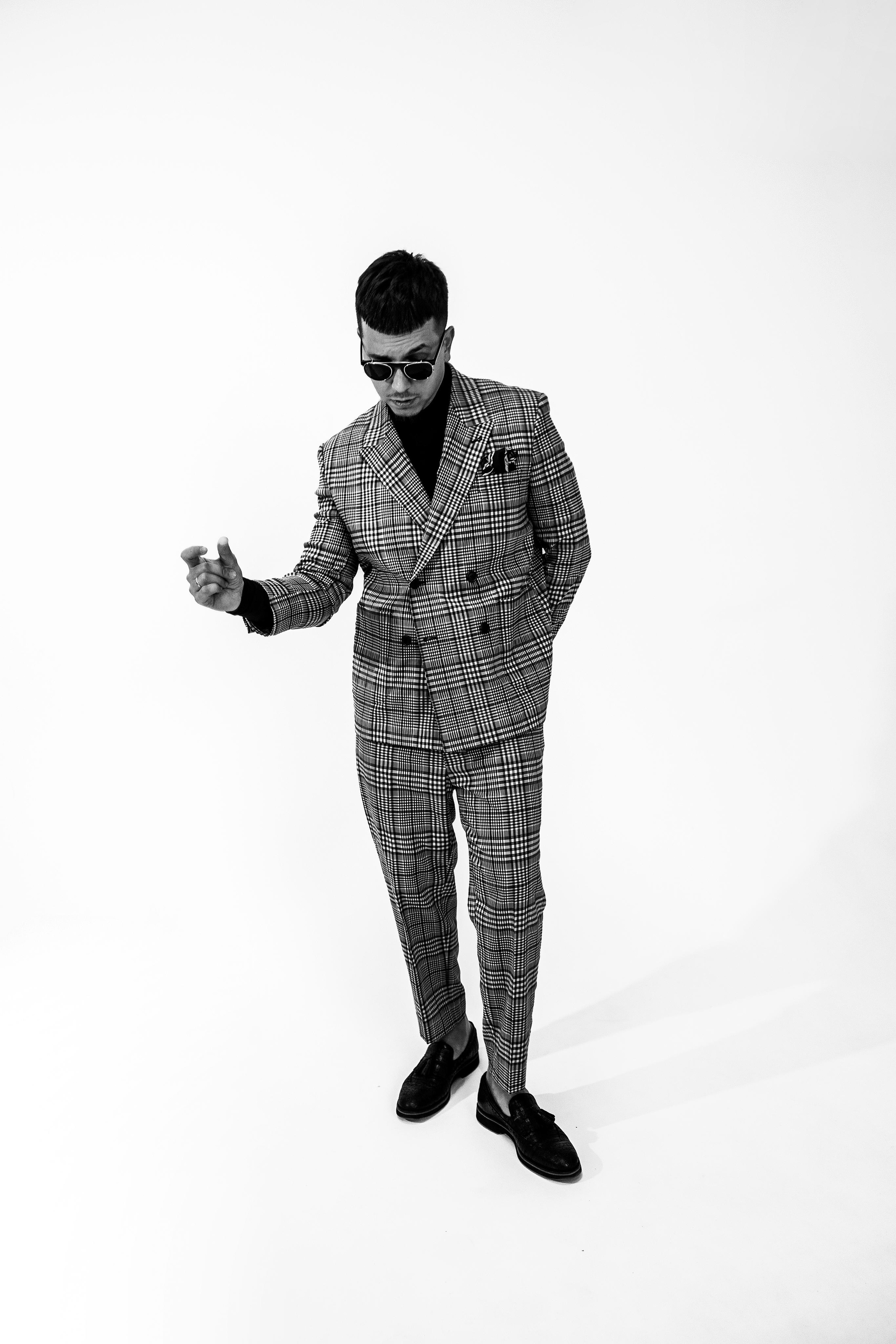 Фото. Ведущий Марк Мусин