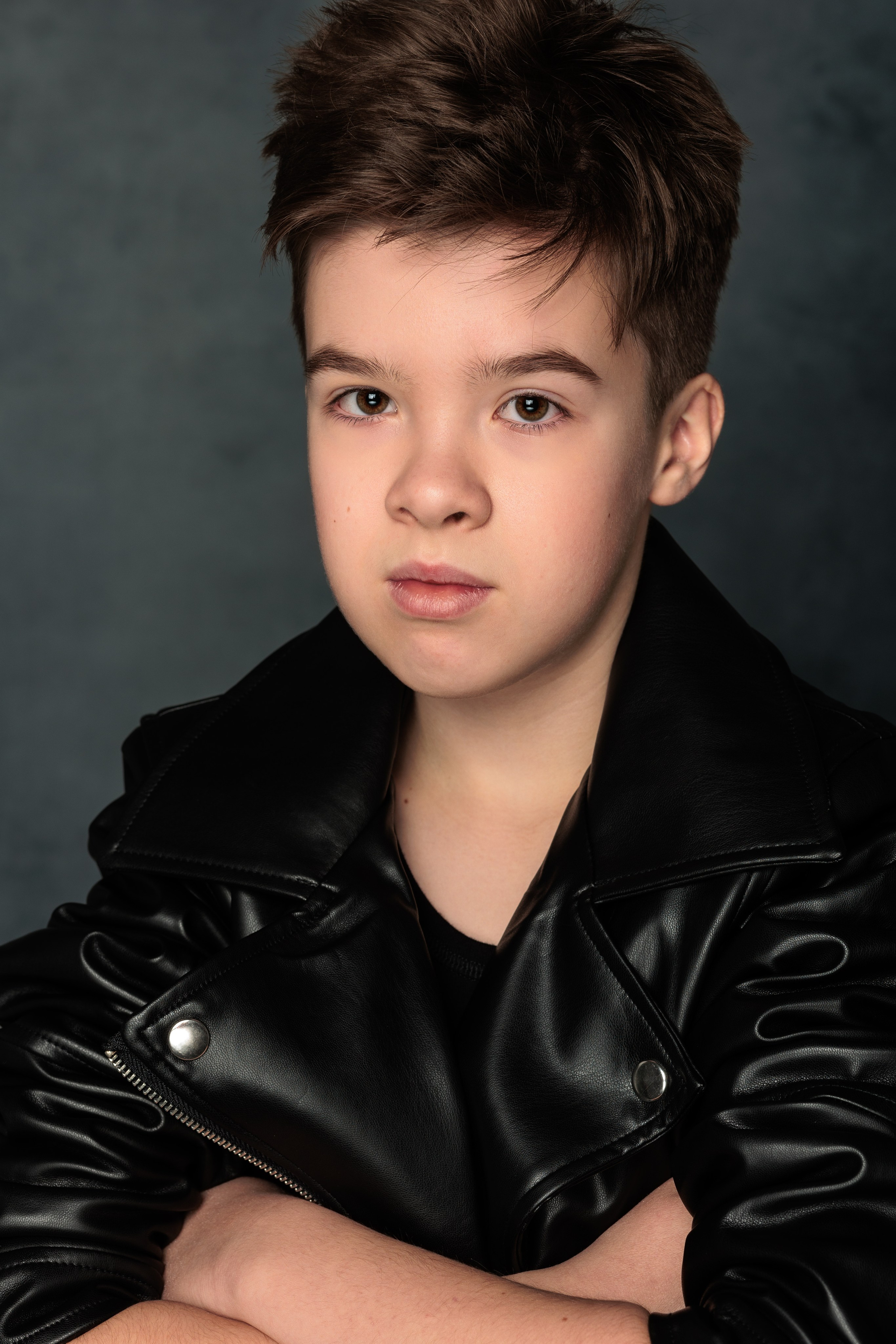 ВАСЯ. Я фотограф из Москвы к Вашим услугам