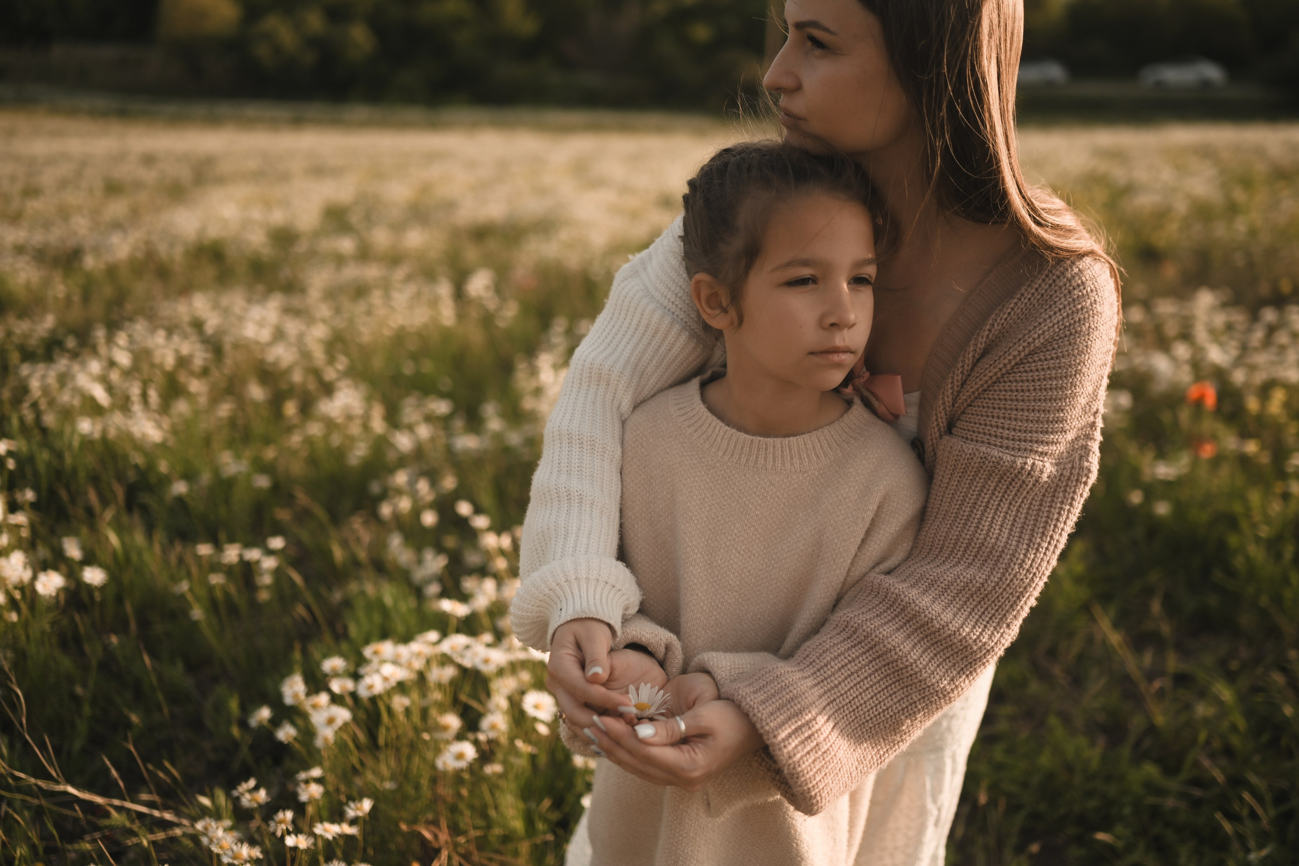 Семейная фотосессия в ромашковом поле в Крыму. Свадебный и семейный фотограф и видеограф, Крым, Москва, Санкт -Петербург