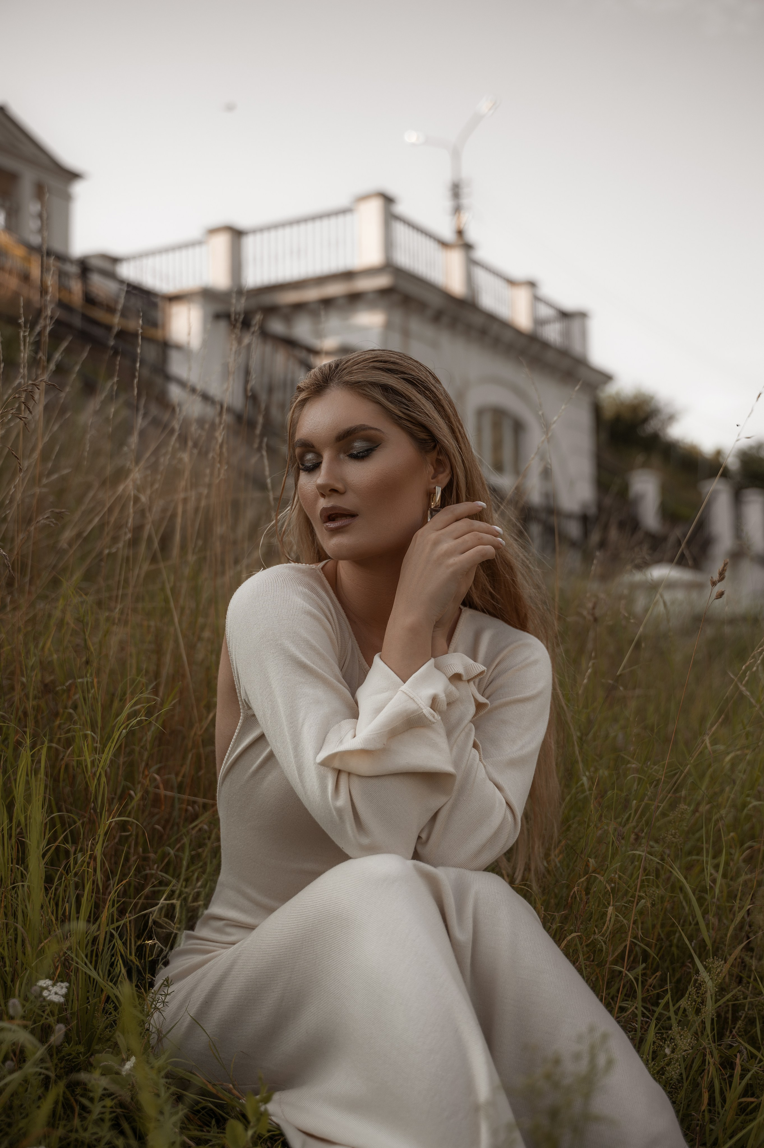 индивидуальная фотосессия, фотограф Минск: фотограф Беларусь, фотосессия в Минске, заказать фотосессию, Фотограф Ольга Шаповалова (Жардецкая), съемка для берендов Минск, съемка на улице, стрит фотосессия, фотосессия с полным образом, макияж Минск, прическа Минск, ретушер, свадебная фотосессия, портрет, женский портрет, съемка влюбленных, свадебная фотосессия минск, прогулочная фотосессия, локации для съемок минск. минское море, фотосессия в парке, фотосессия на минском море, потосессия со стилистом, фотосессия с полным образом, журнальная съемка,